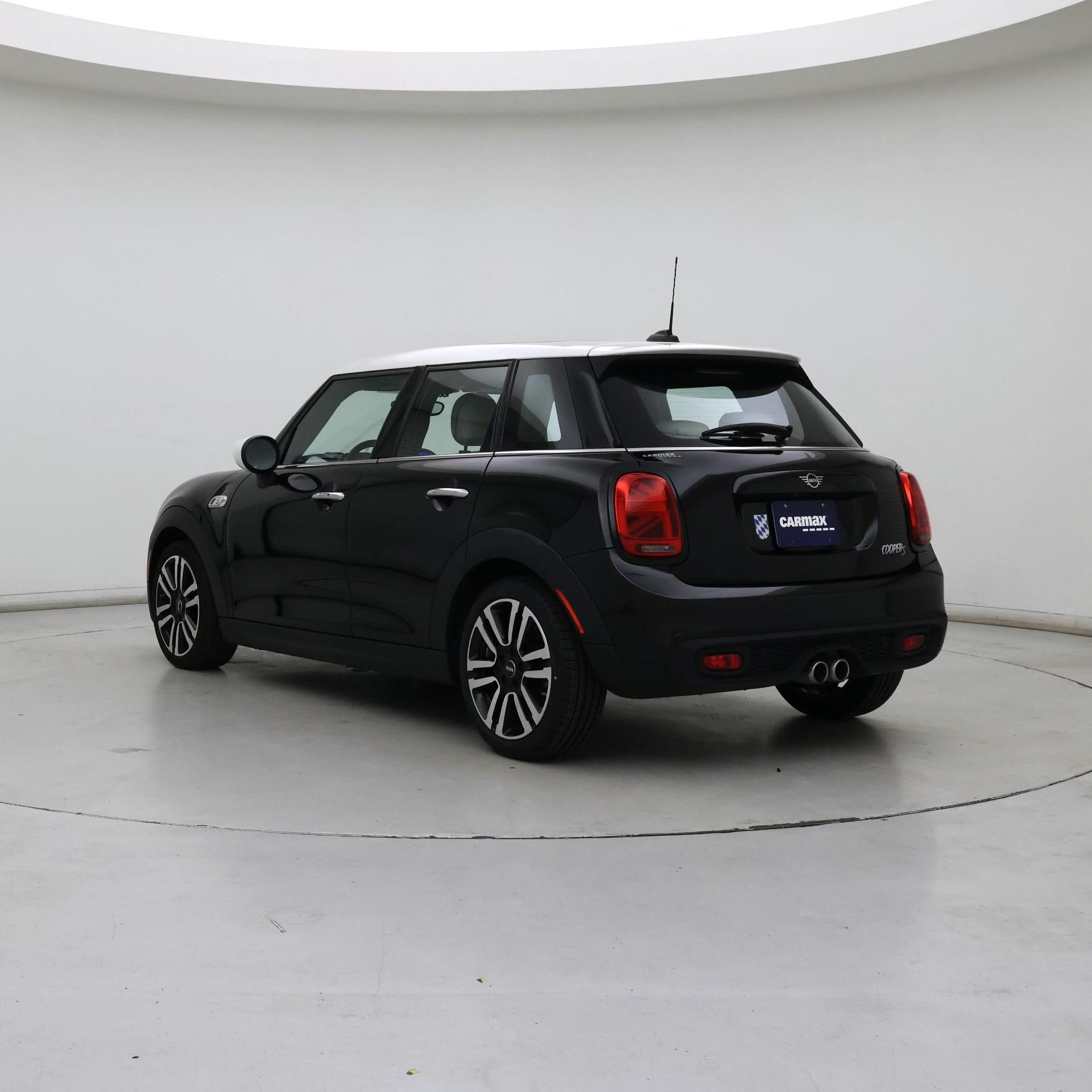 Thumbnail: 2021 MINI Cooper Hardtop - 2