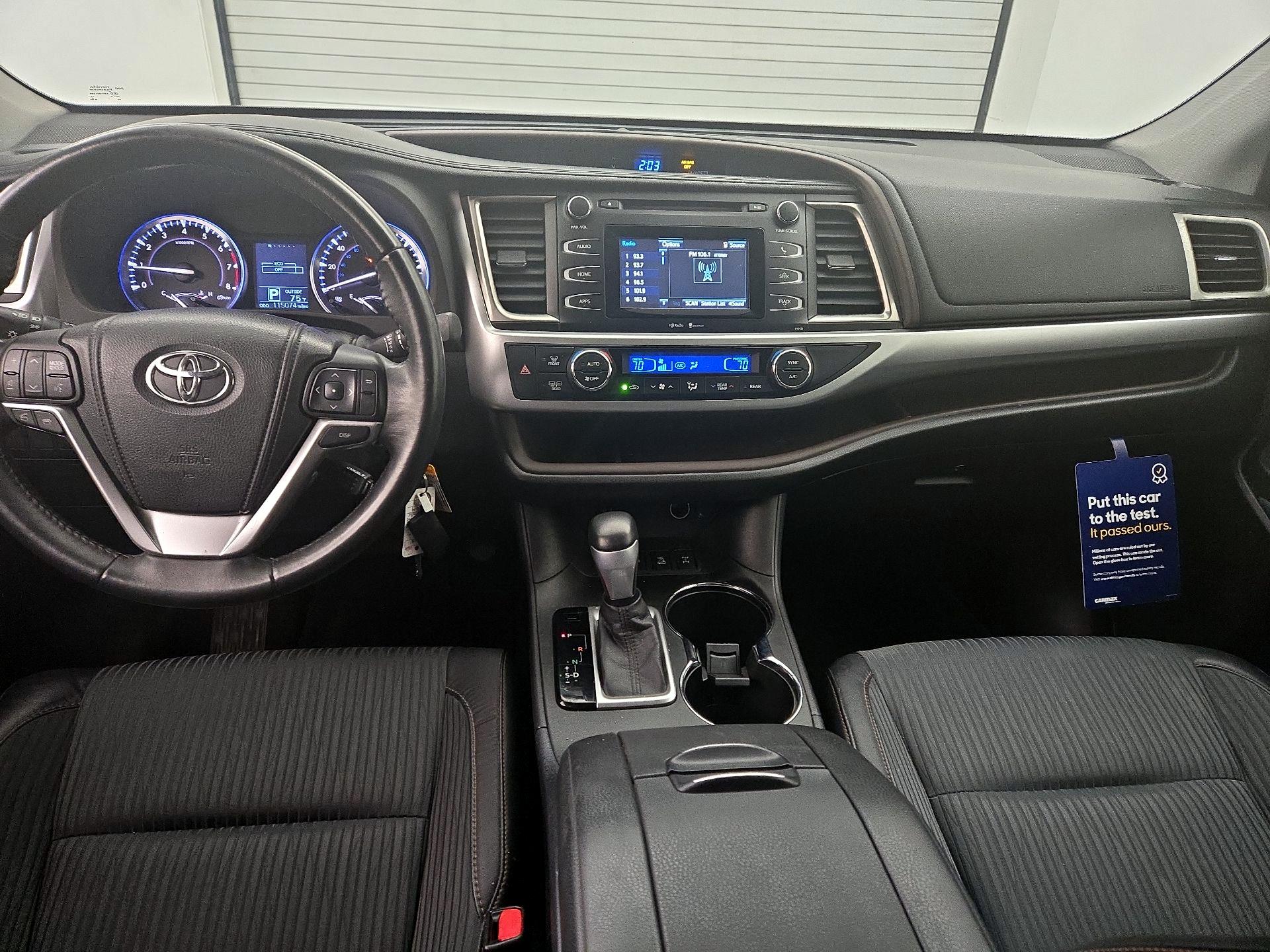 Thumbnail: 2014 Toyota Highlander - 9