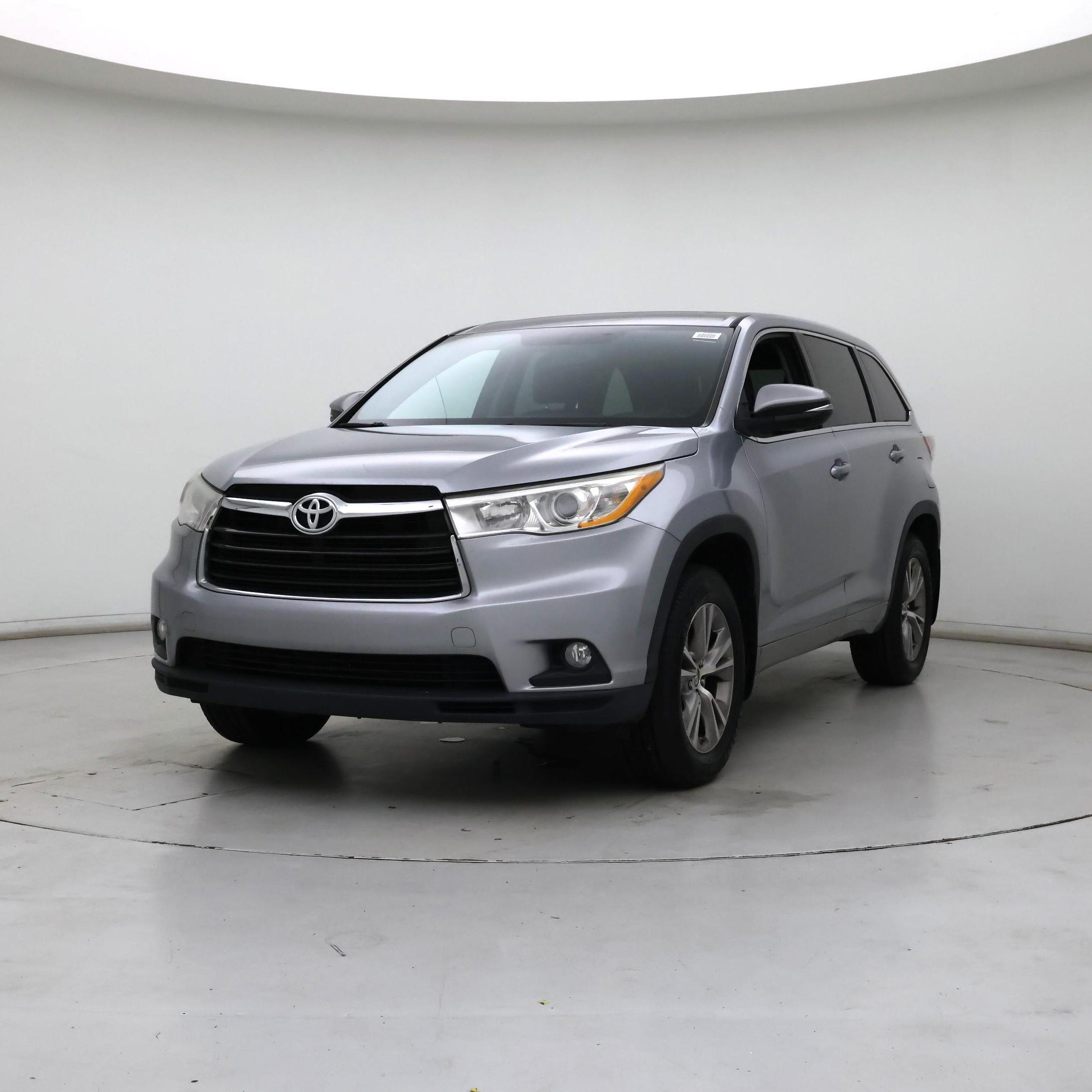 Thumbnail: 2014 Toyota Highlander - 4