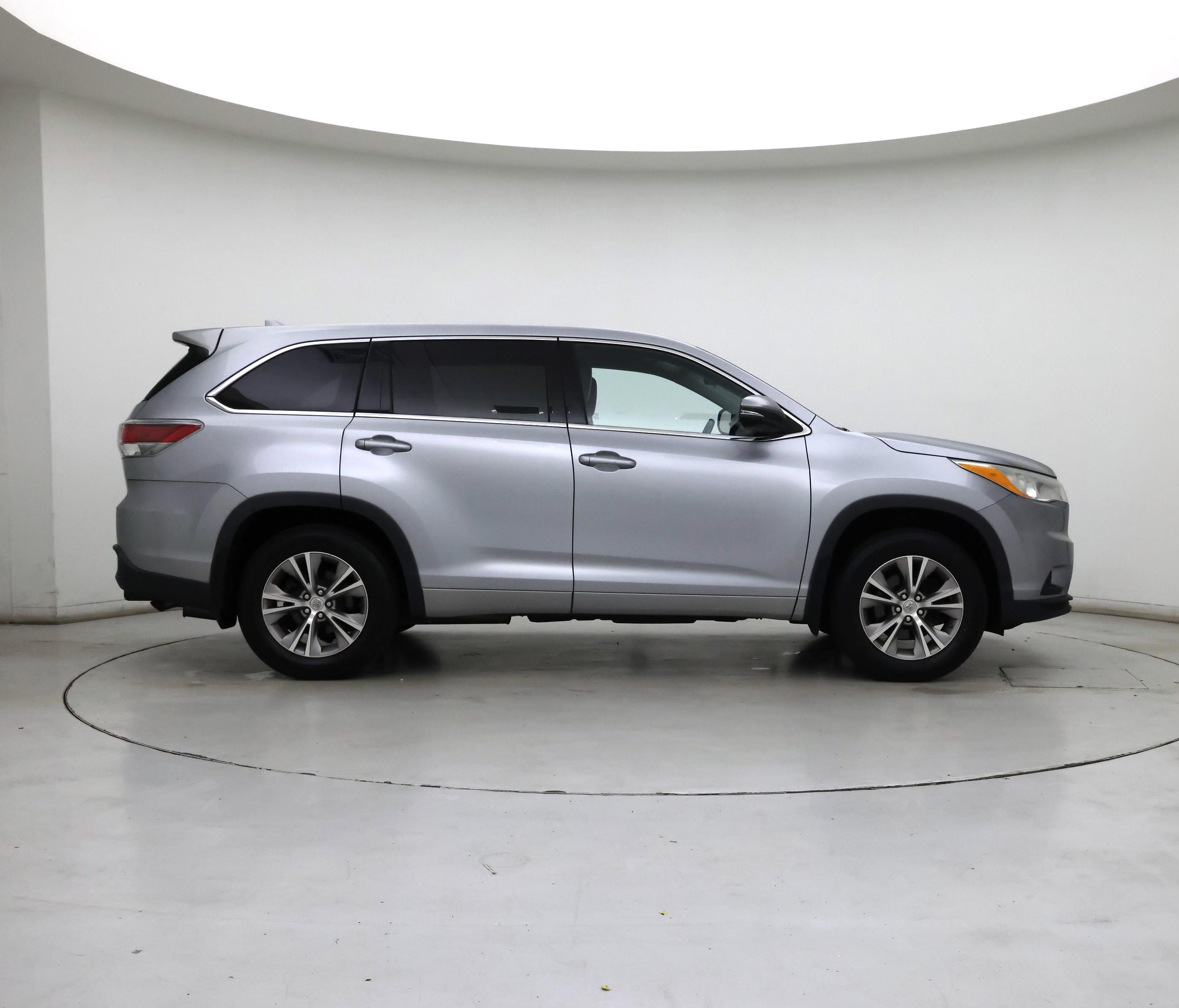 Thumbnail: 2014 Toyota Highlander - 7