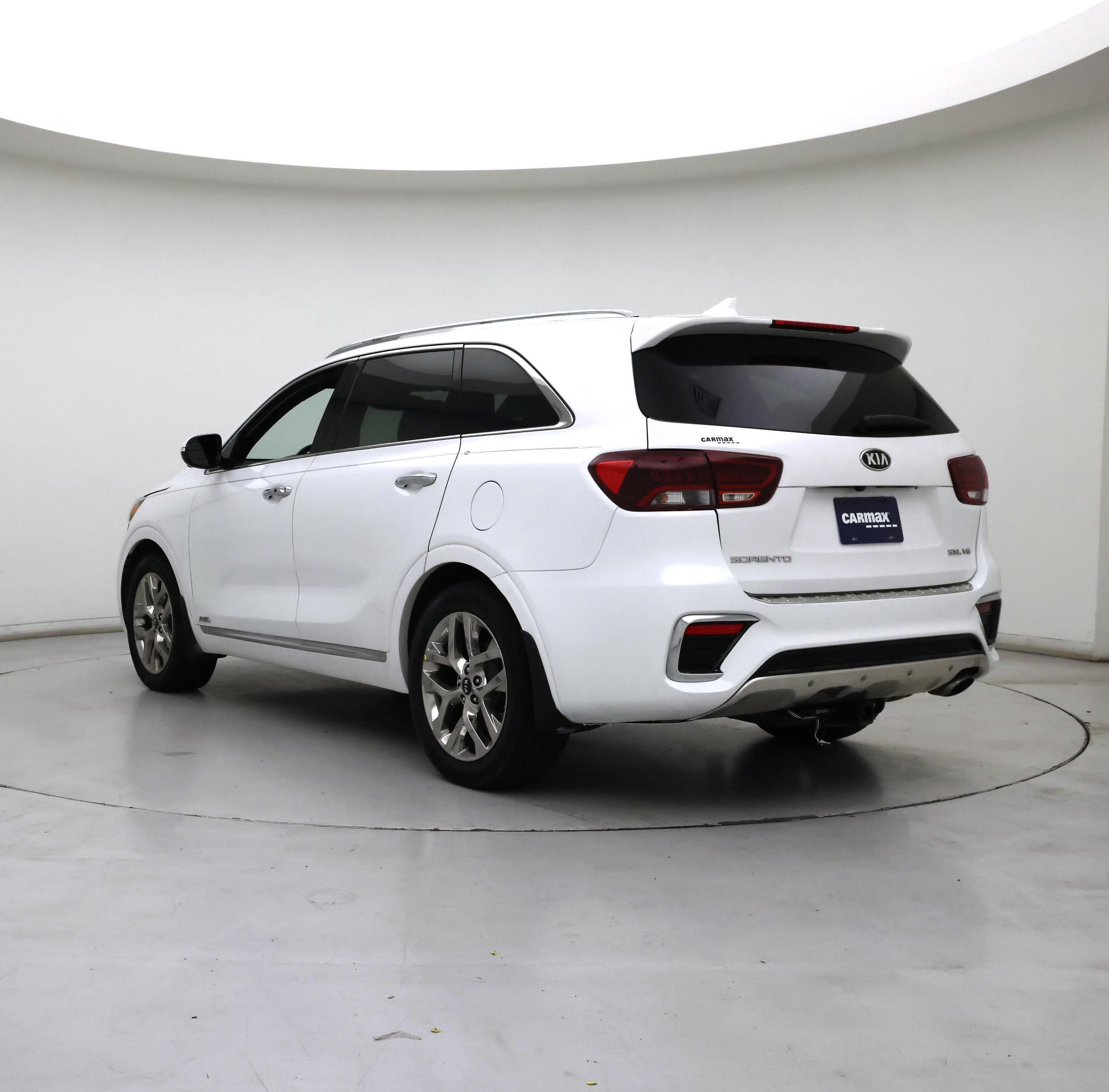 Thumbnail: 2019 Kia Sorento - 2