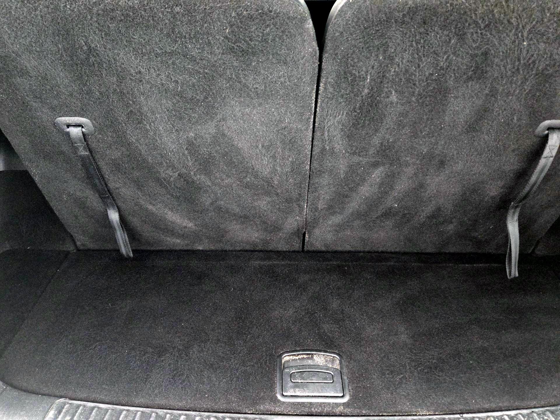 Thumbnail: 2019 Kia Sorento - 19