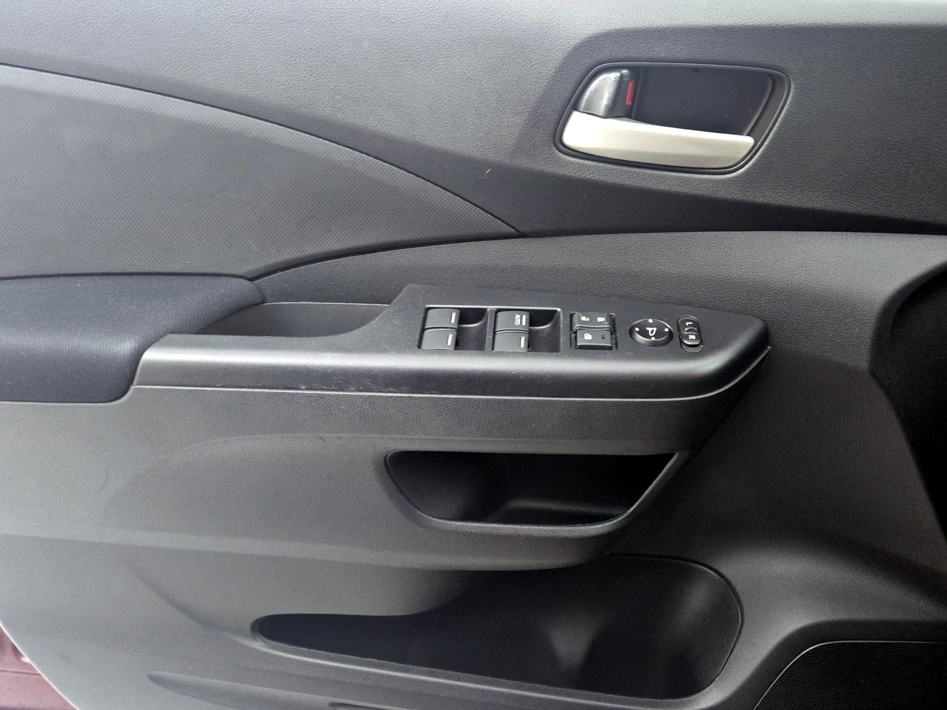 Thumbnail: 2016 Honda CR-V - 12