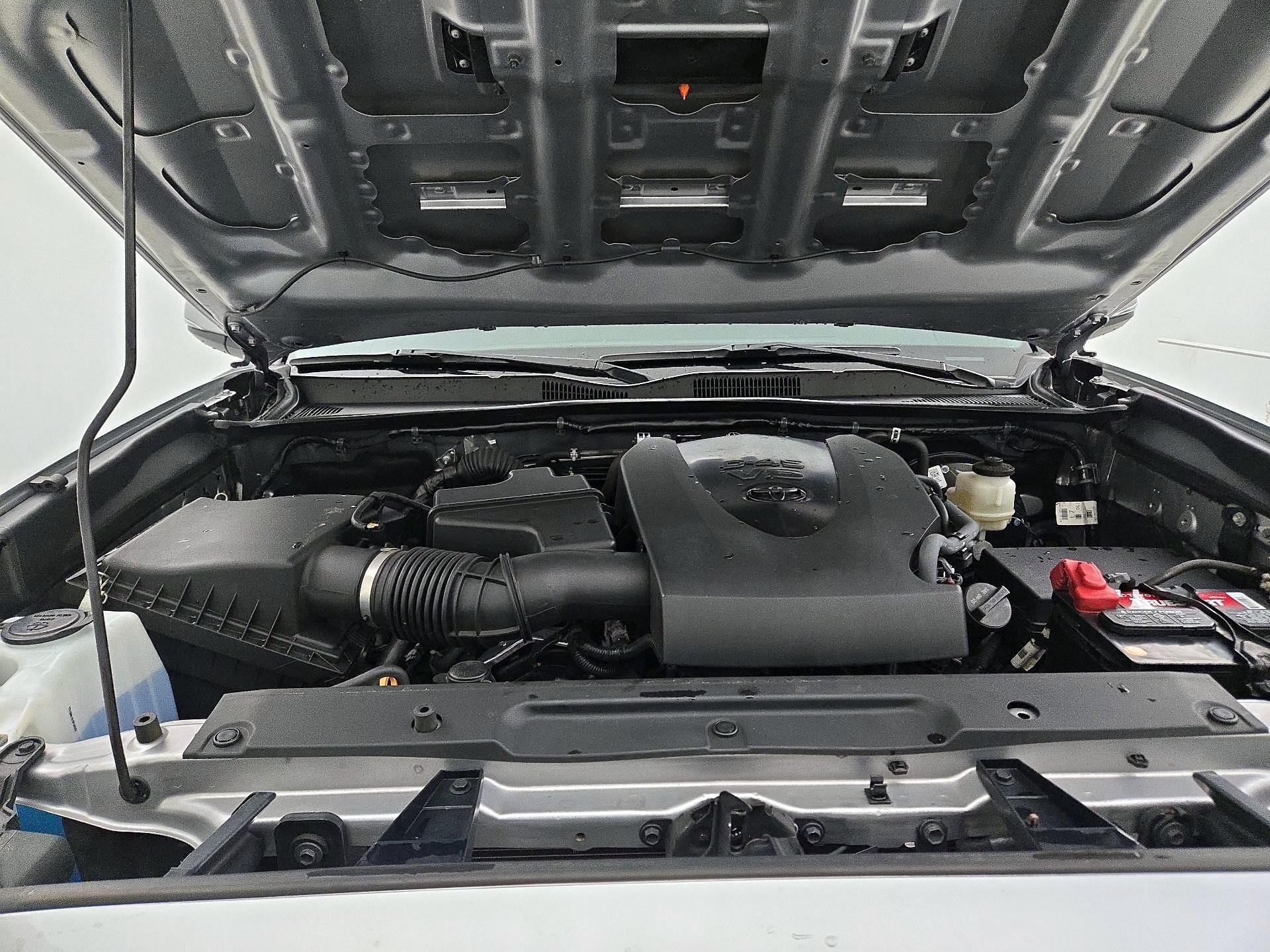 Thumbnail: 2021 Toyota Tacoma - 20