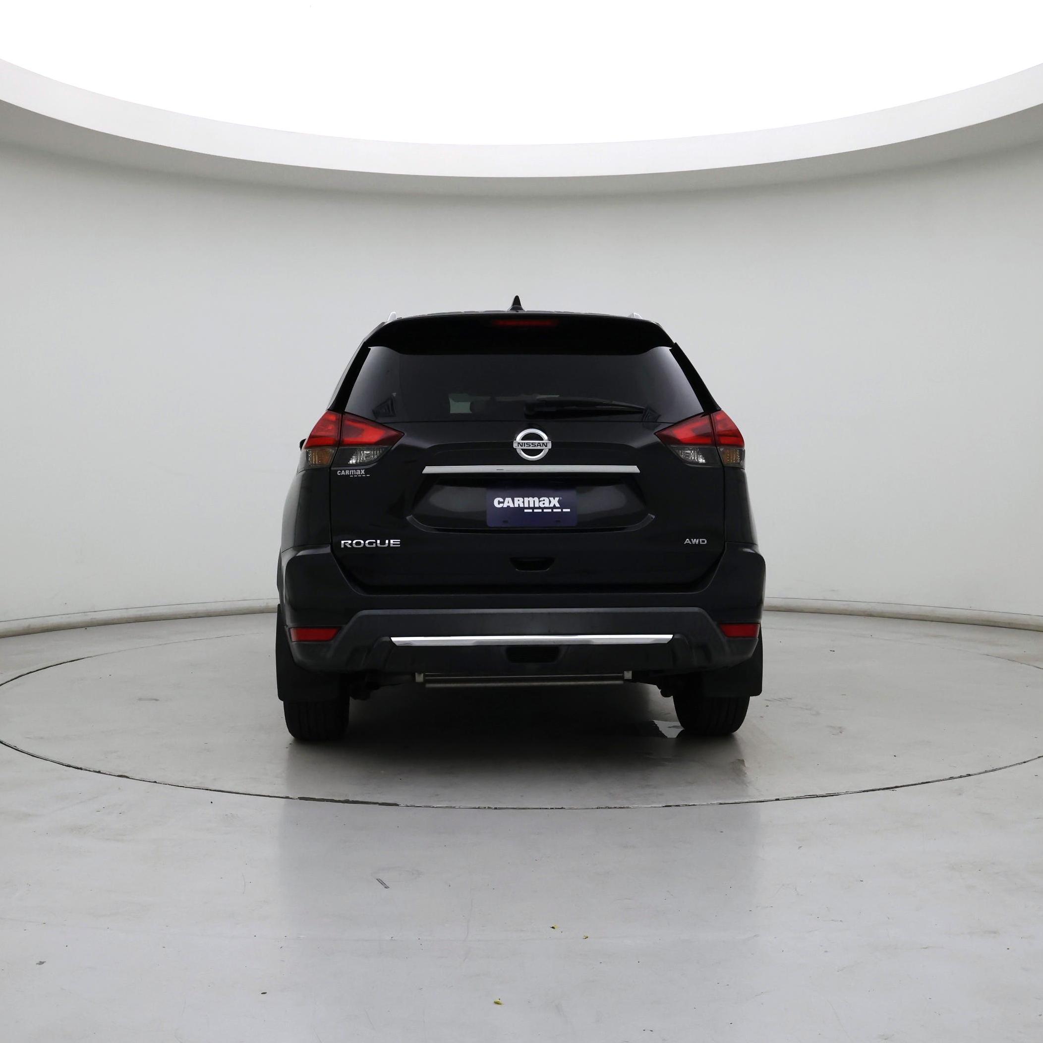 Thumbnail: 2017 Nissan Rogue - 6