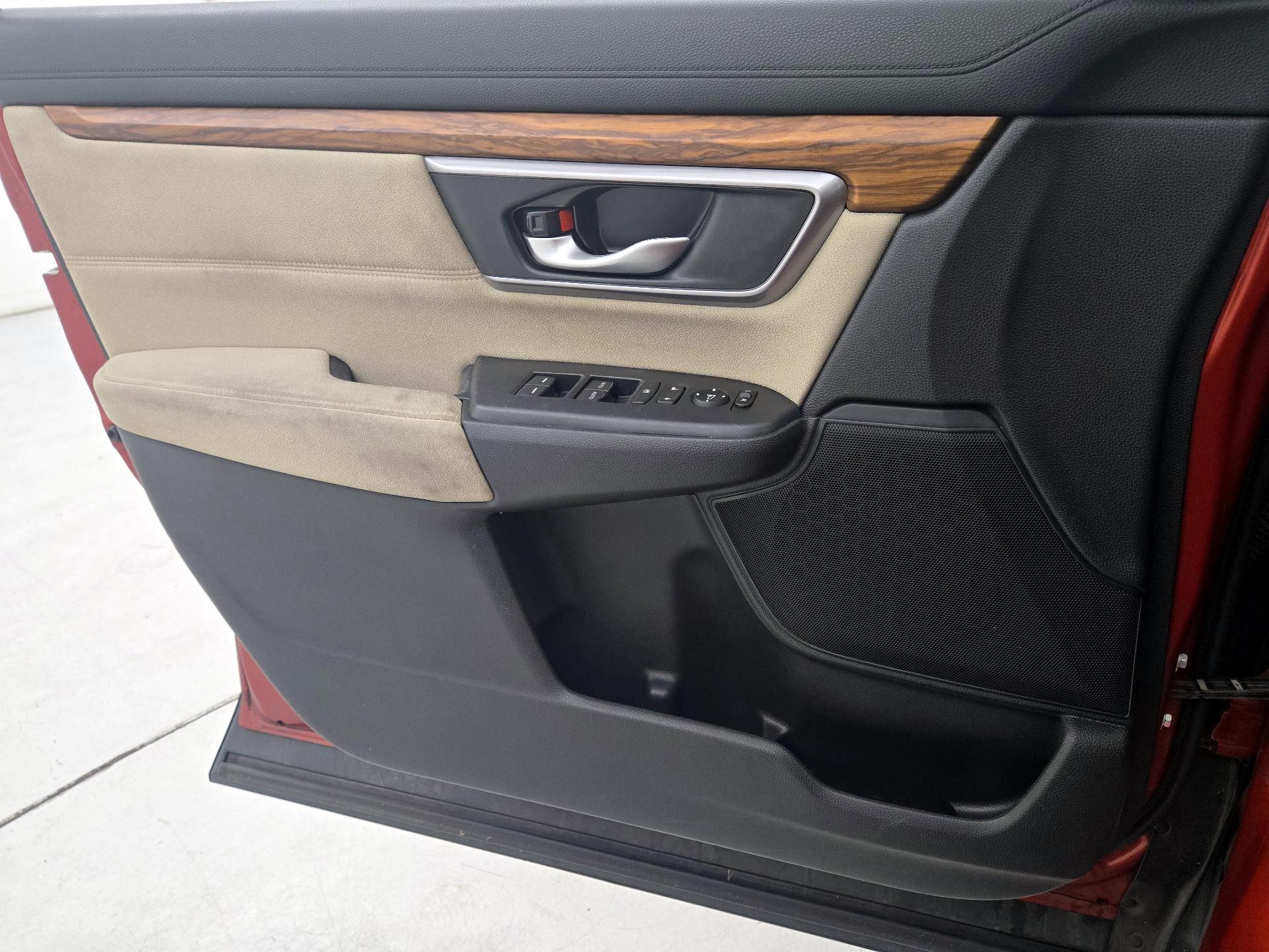 Thumbnail: 2018 Honda CR-V - 12