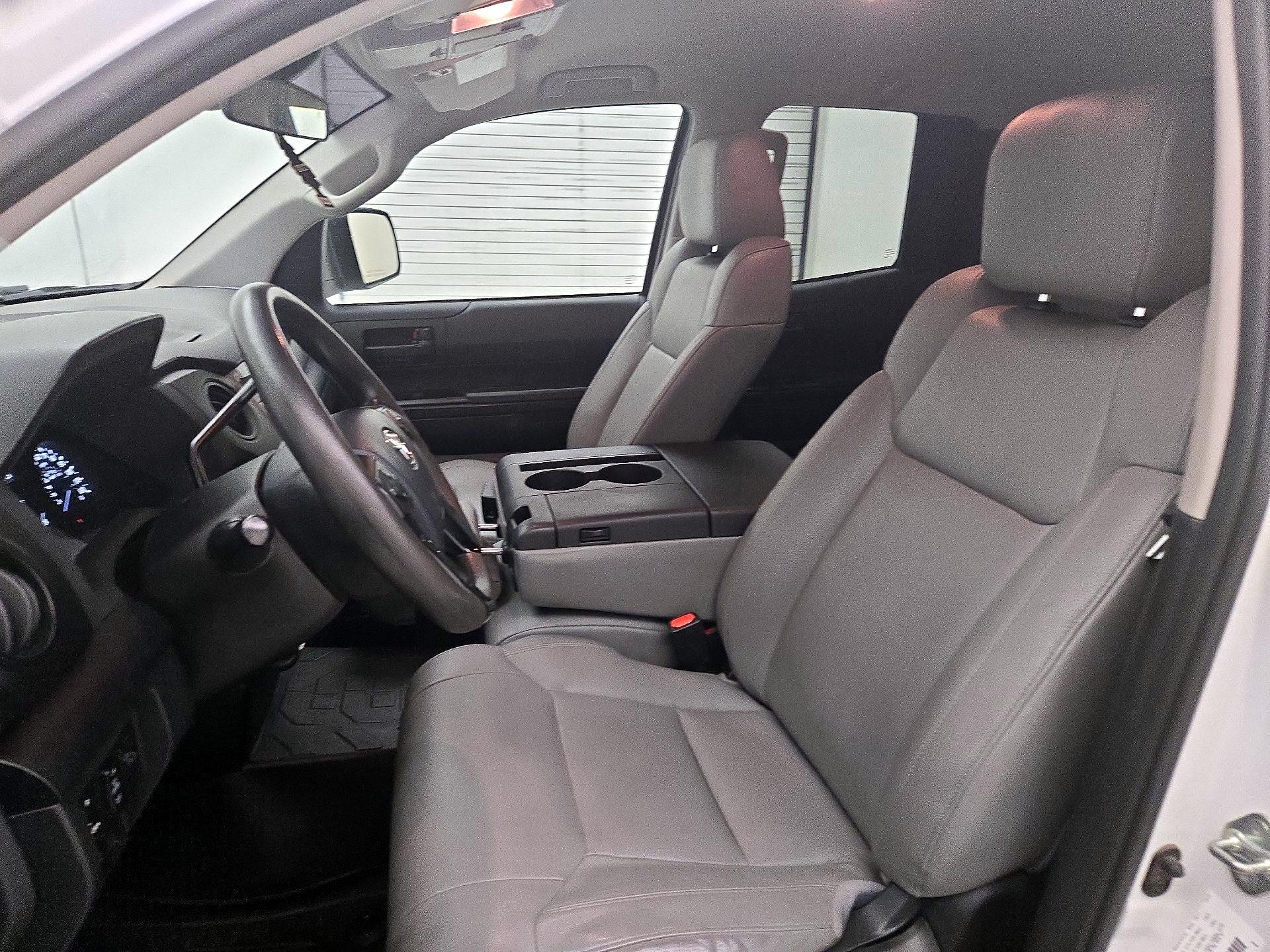 Thumbnail: 2019 Toyota Tundra - 11