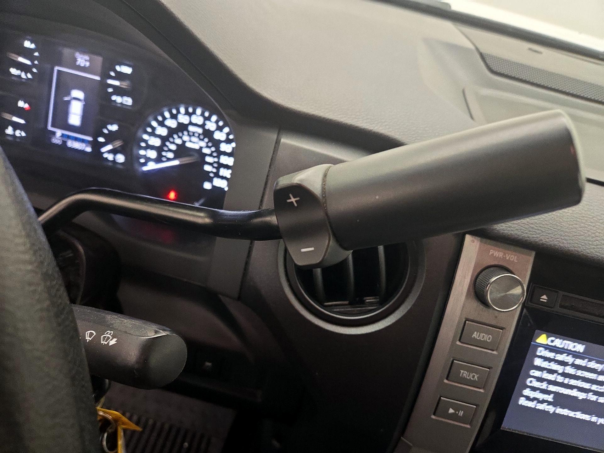 Thumbnail: 2019 Toyota Tundra - 17