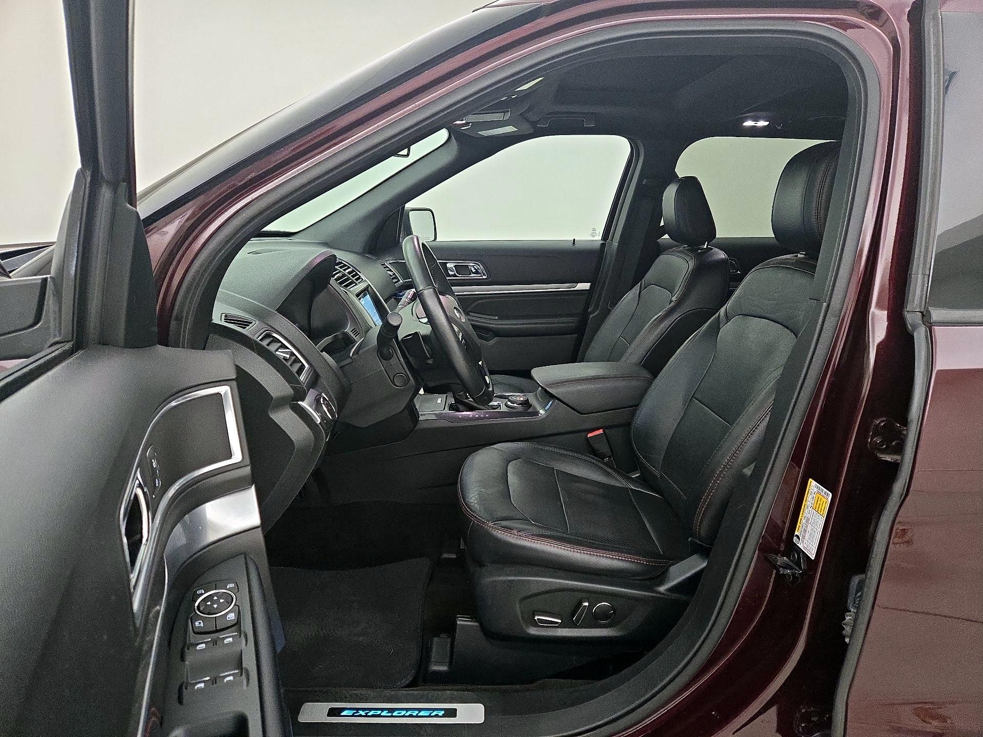 Thumbnail: 2018 Ford Explorer - 11