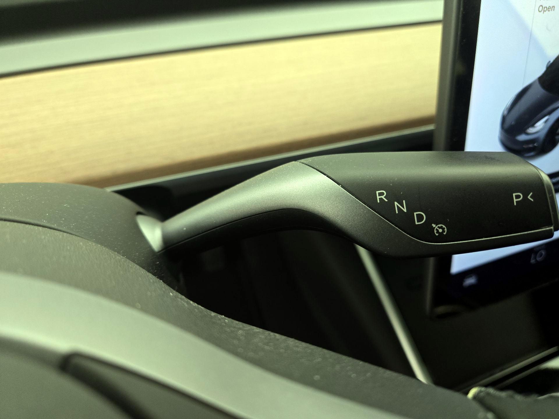 Thumbnail: 2019 Tesla Model 3 - 16