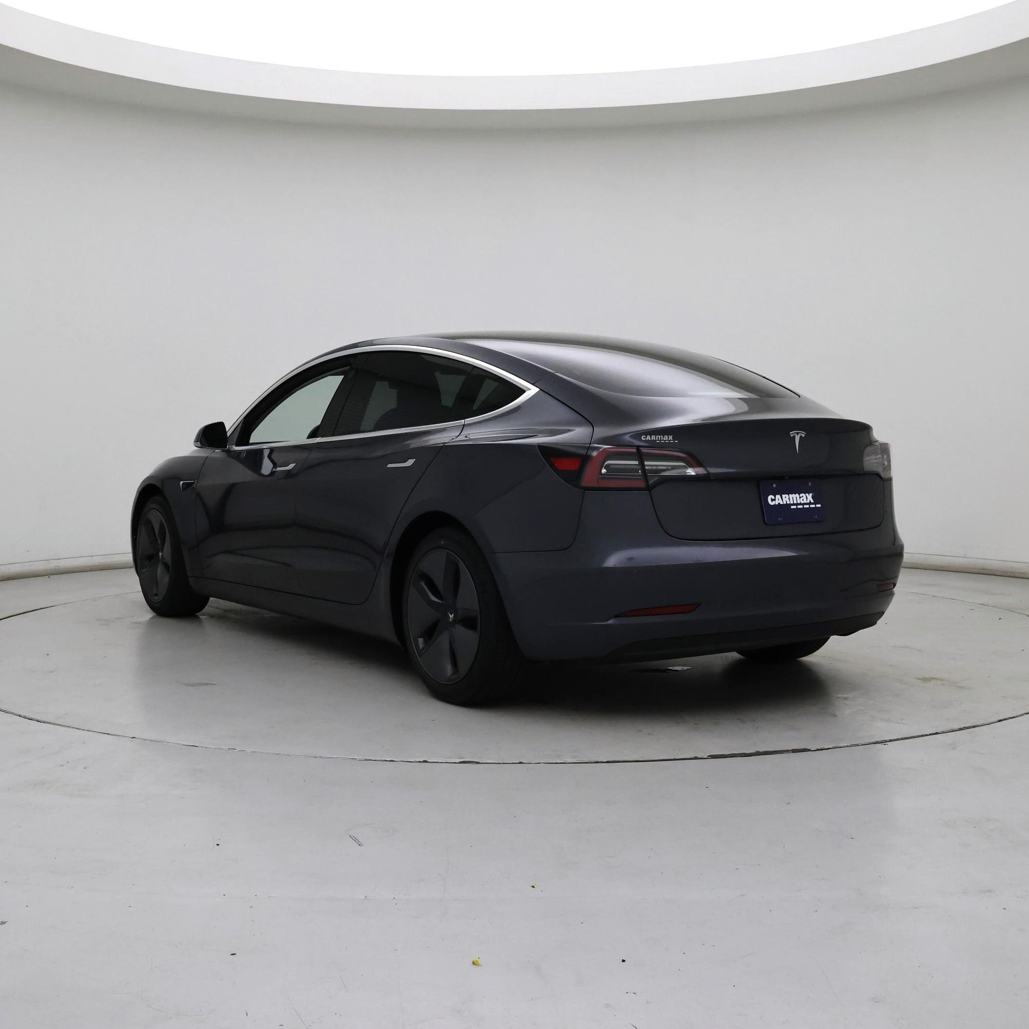 Thumbnail: 2019 Tesla Model 3 - 2