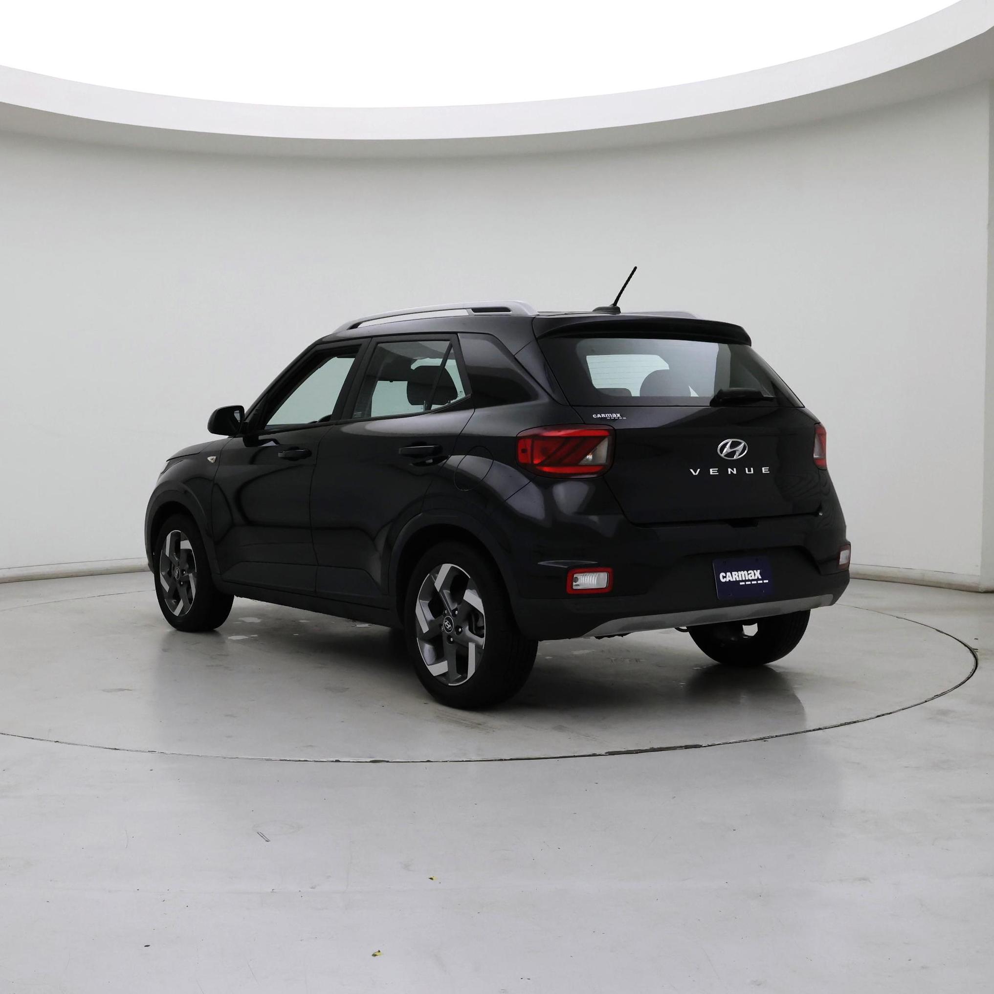 Thumbnail: 2023 Hyundai Venue - 2