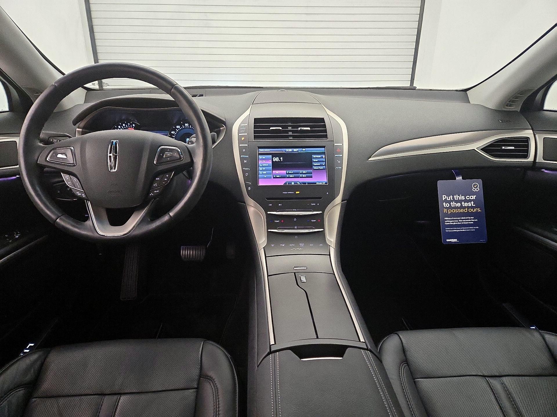 Thumbnail: 2016 Lincoln MKZ - 9