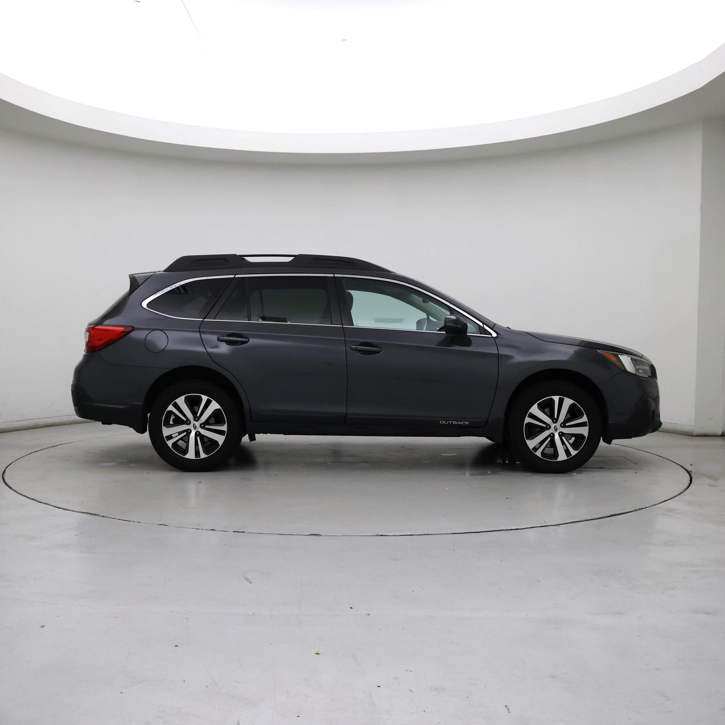 Thumbnail: 2018 Subaru Outback - 7