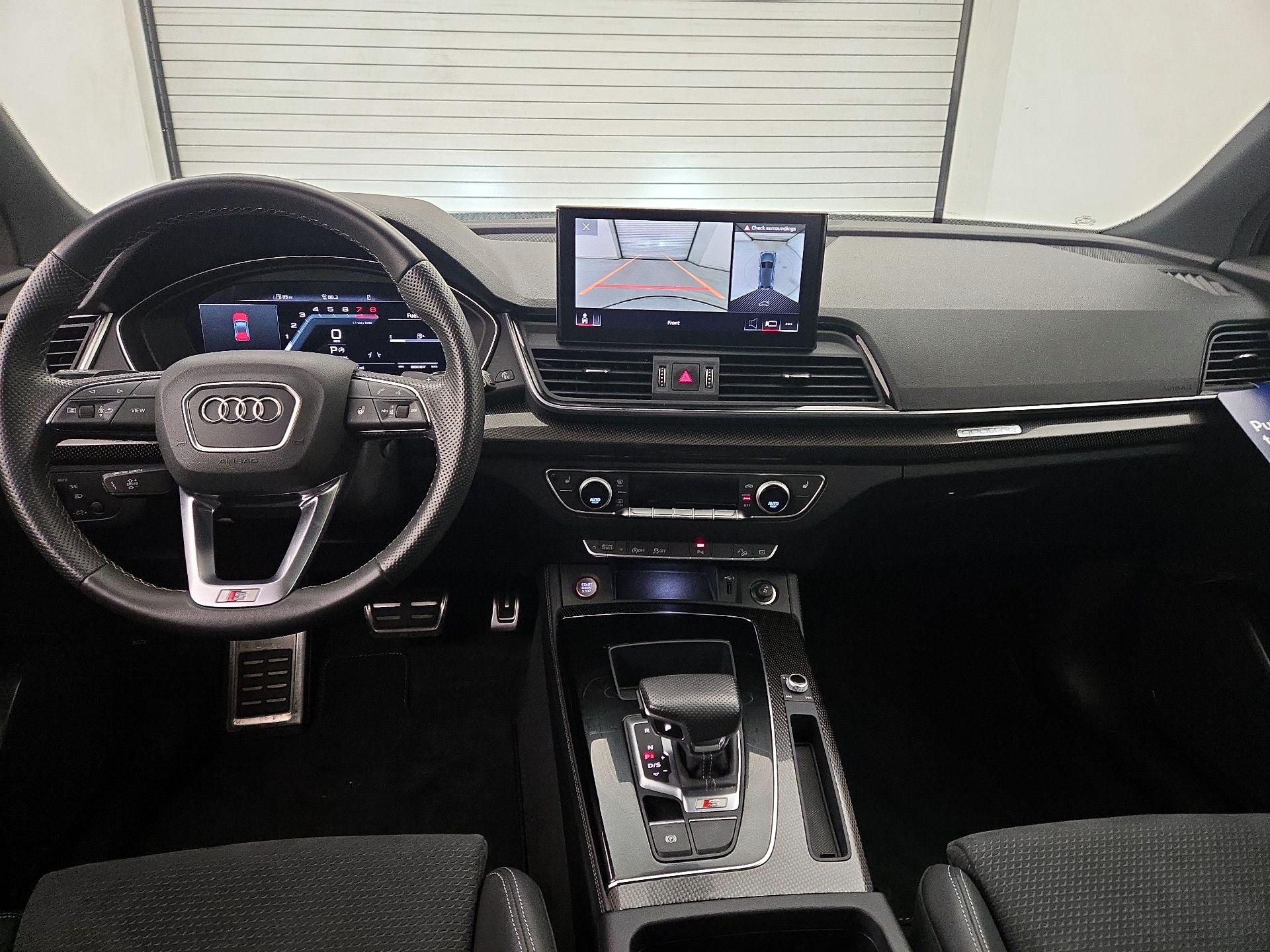 Thumbnail: 2022 Audi SQ5 - 9