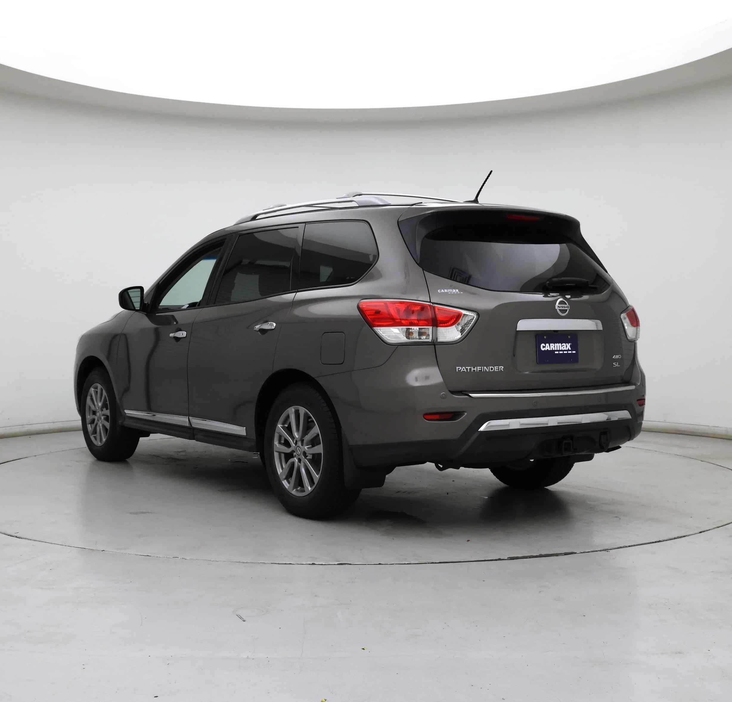 Thumbnail: 2014 Nissan Pathfinder - 2