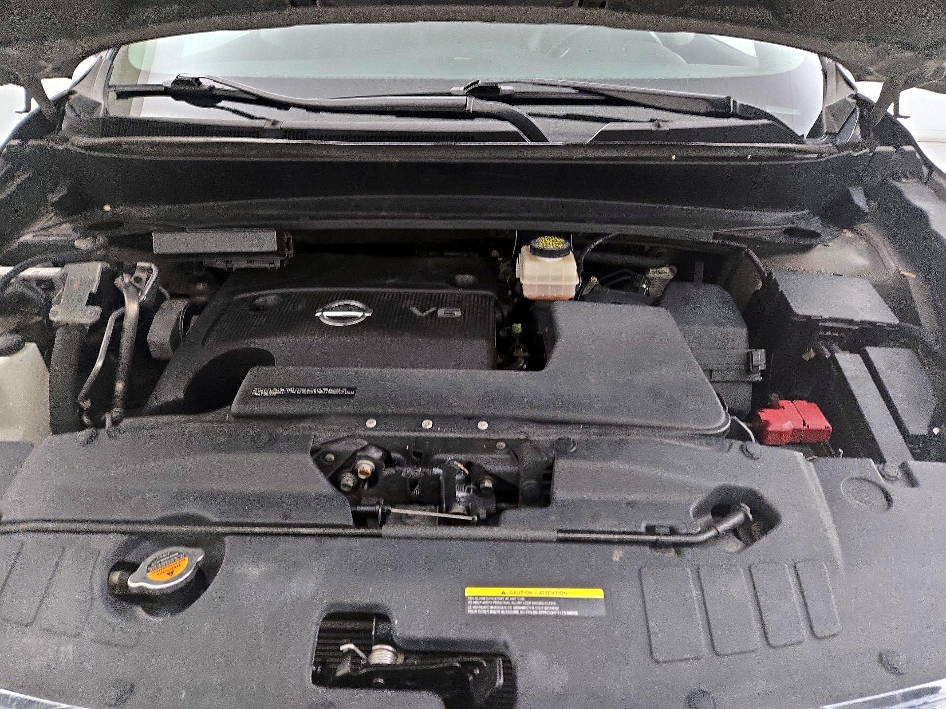 Thumbnail: 2014 Nissan Pathfinder - 20