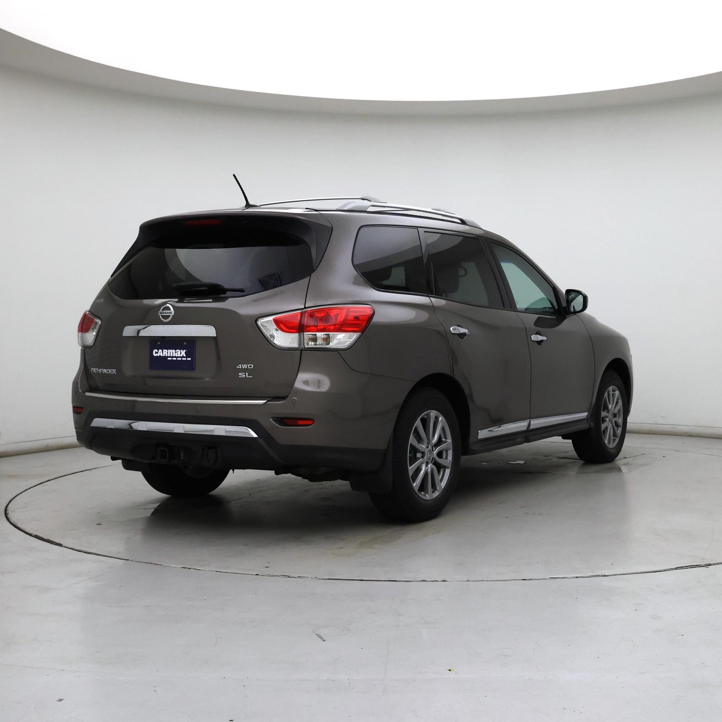 Thumbnail: 2014 Nissan Pathfinder - 8