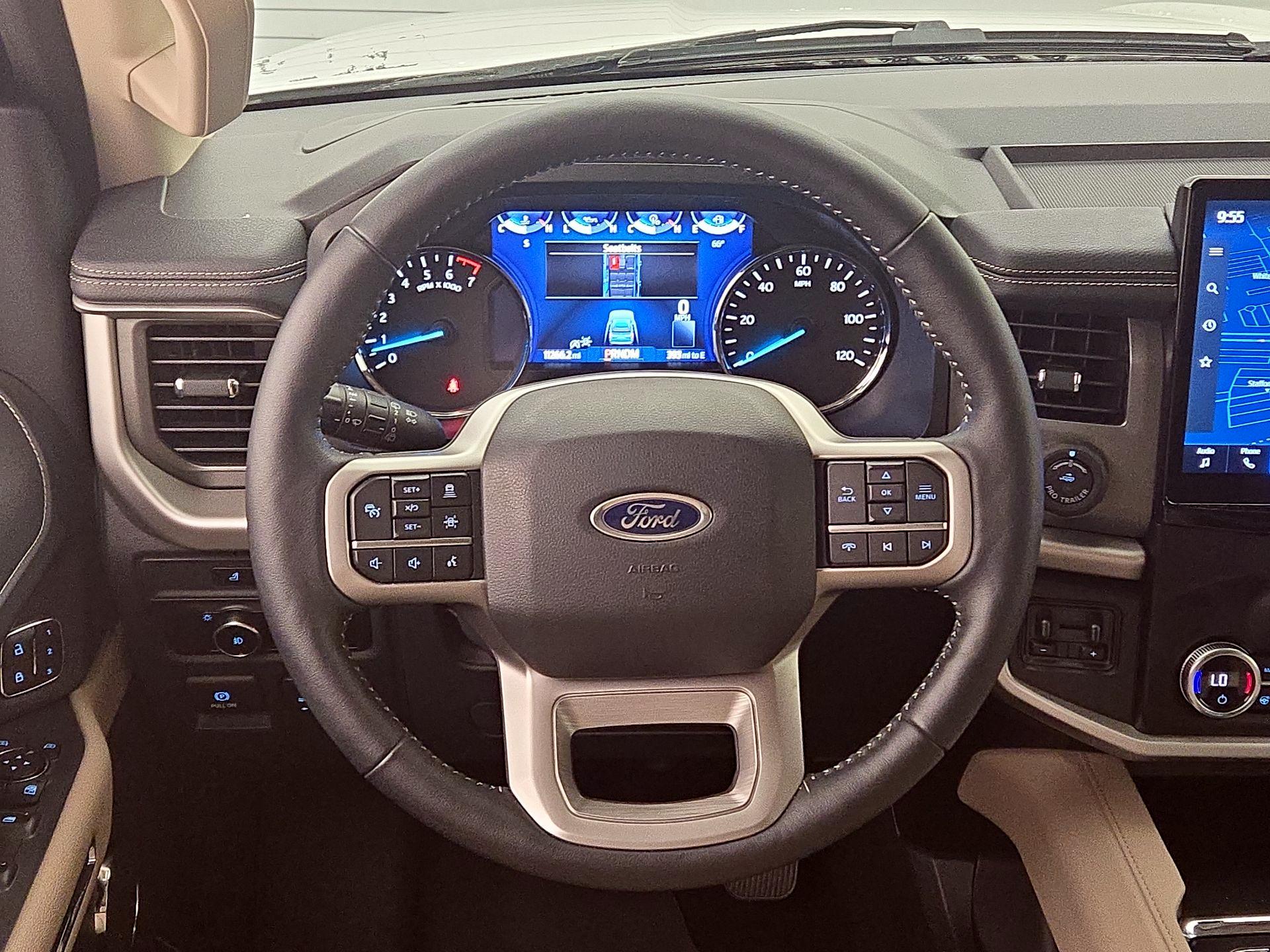 Thumbnail: 2023 Ford Expedition - 10