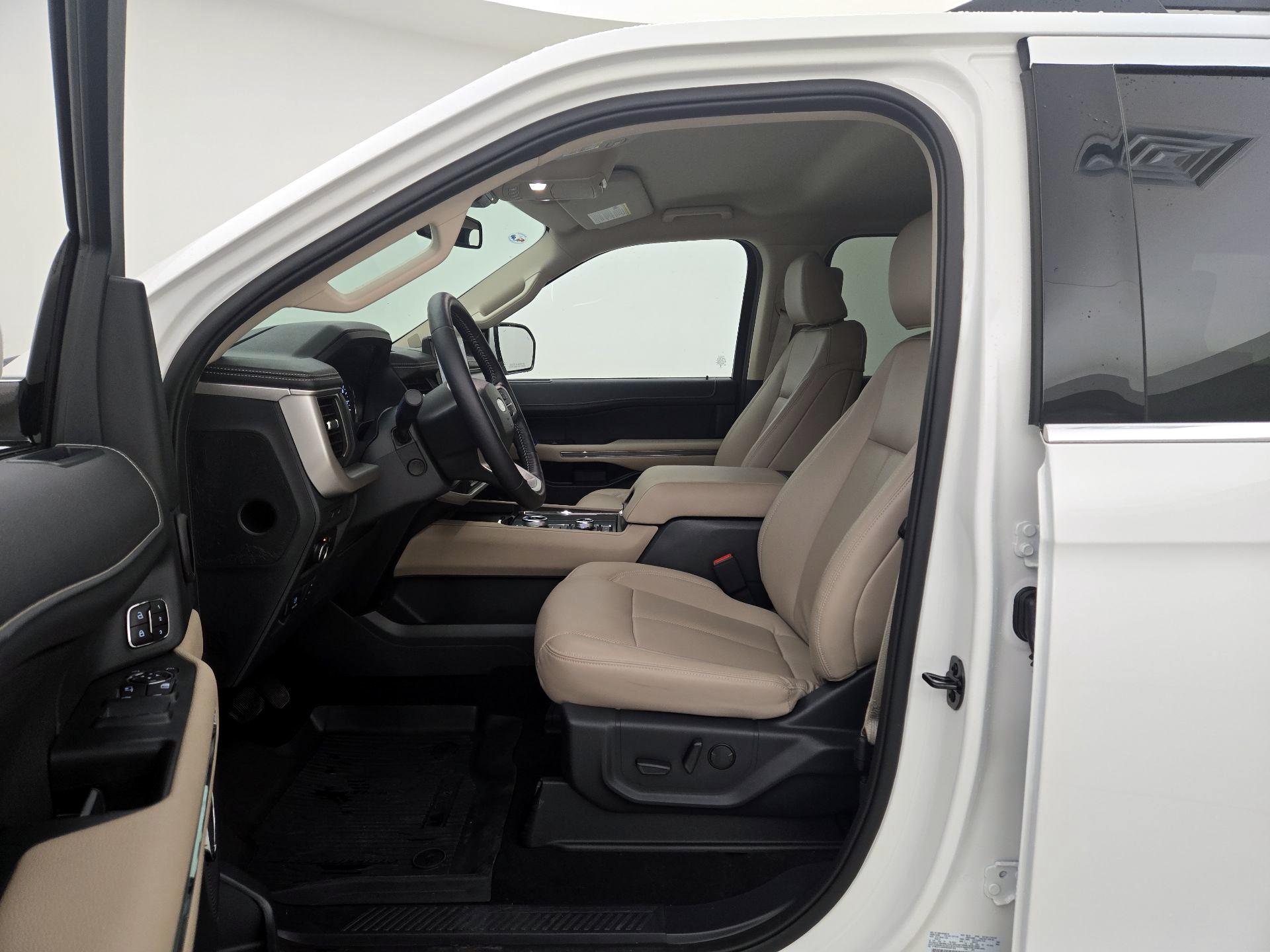 Thumbnail: 2023 Ford Expedition - 11