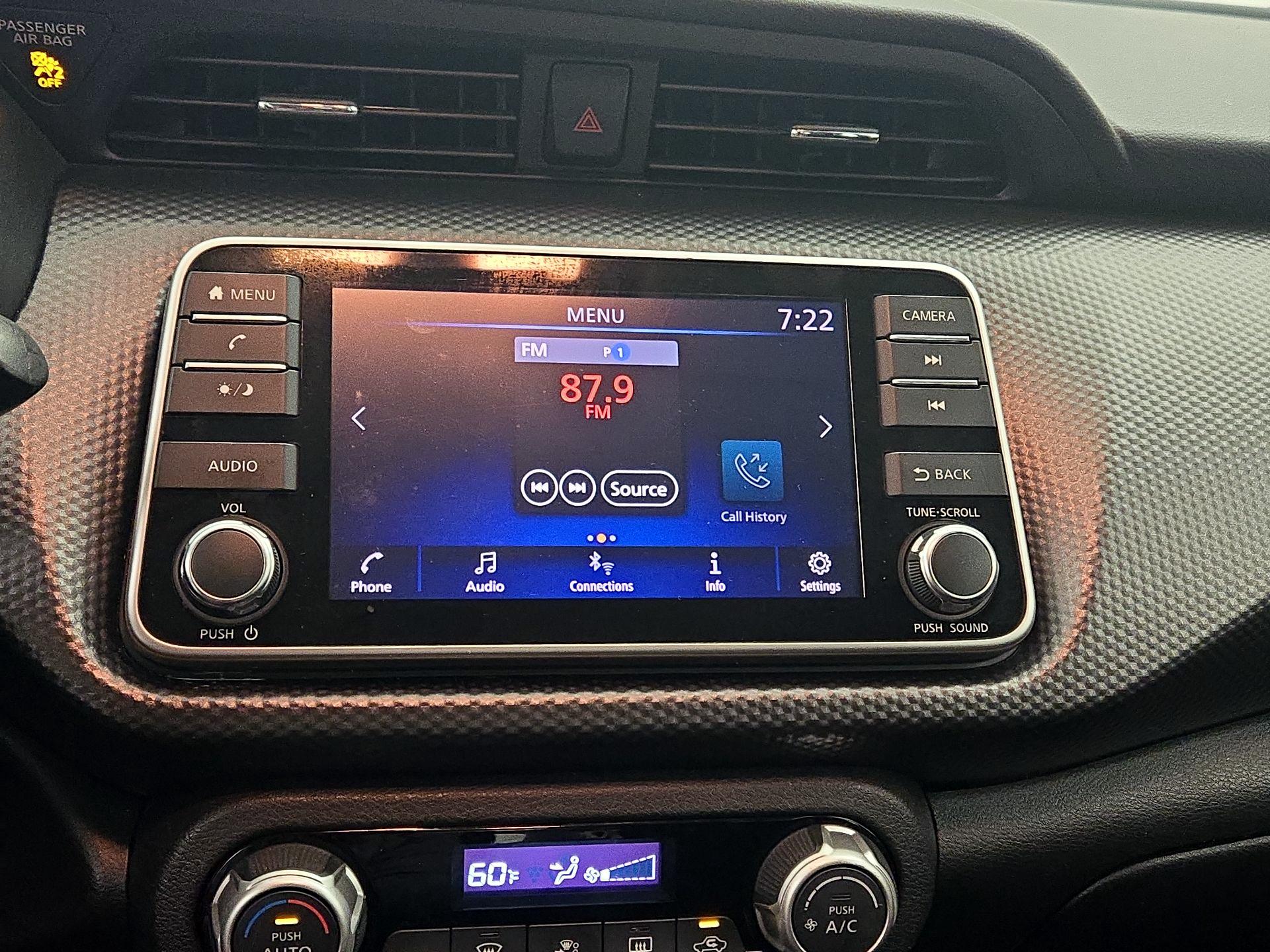 Thumbnail: 2019 Nissan Kicks - 14