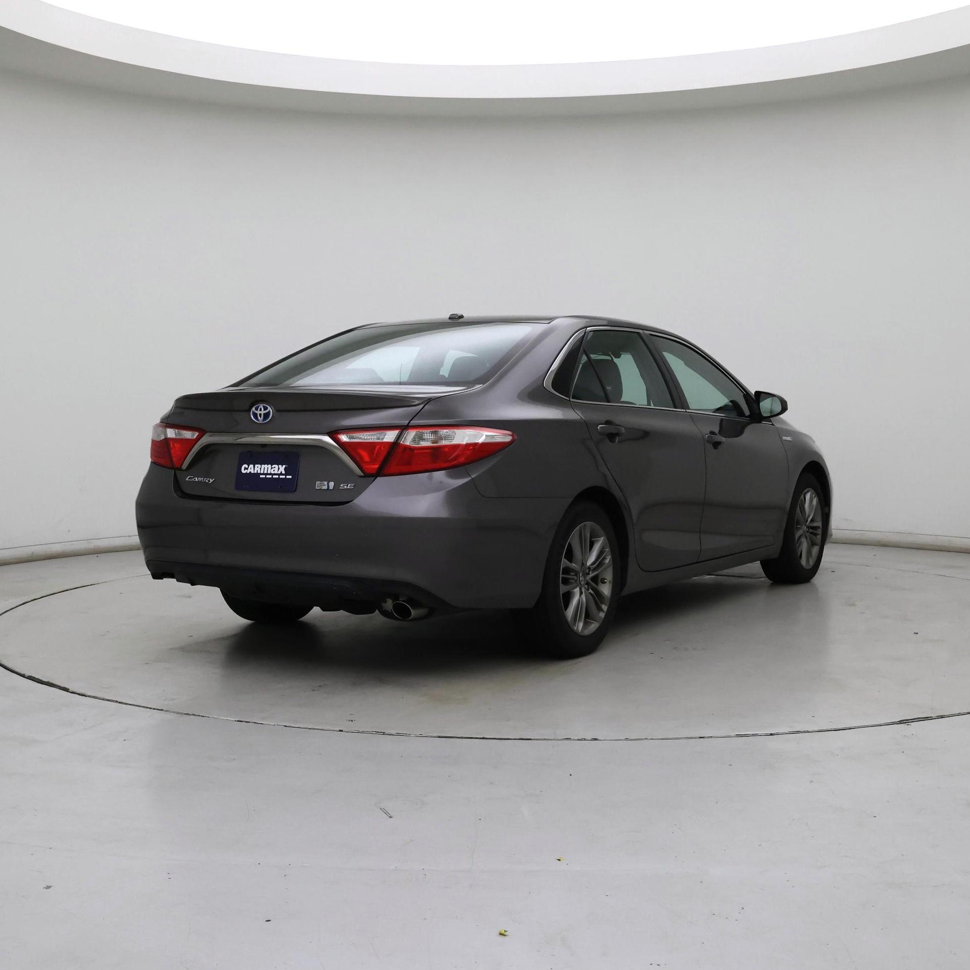 Thumbnail: 2015 Toyota Camry - 8