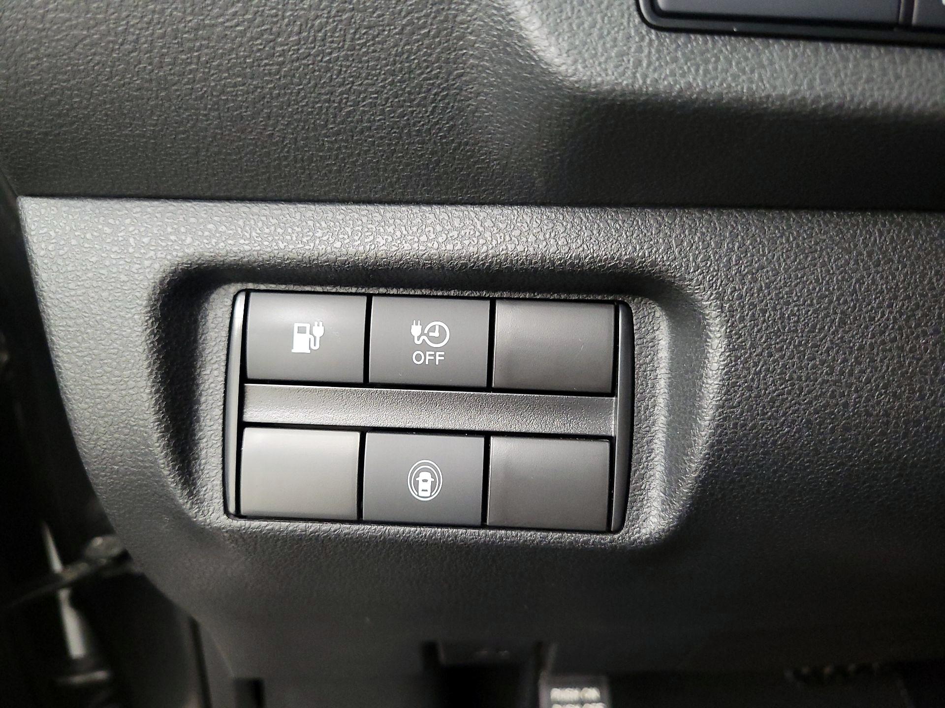 Thumbnail: 2023 Nissan Leaf - 13