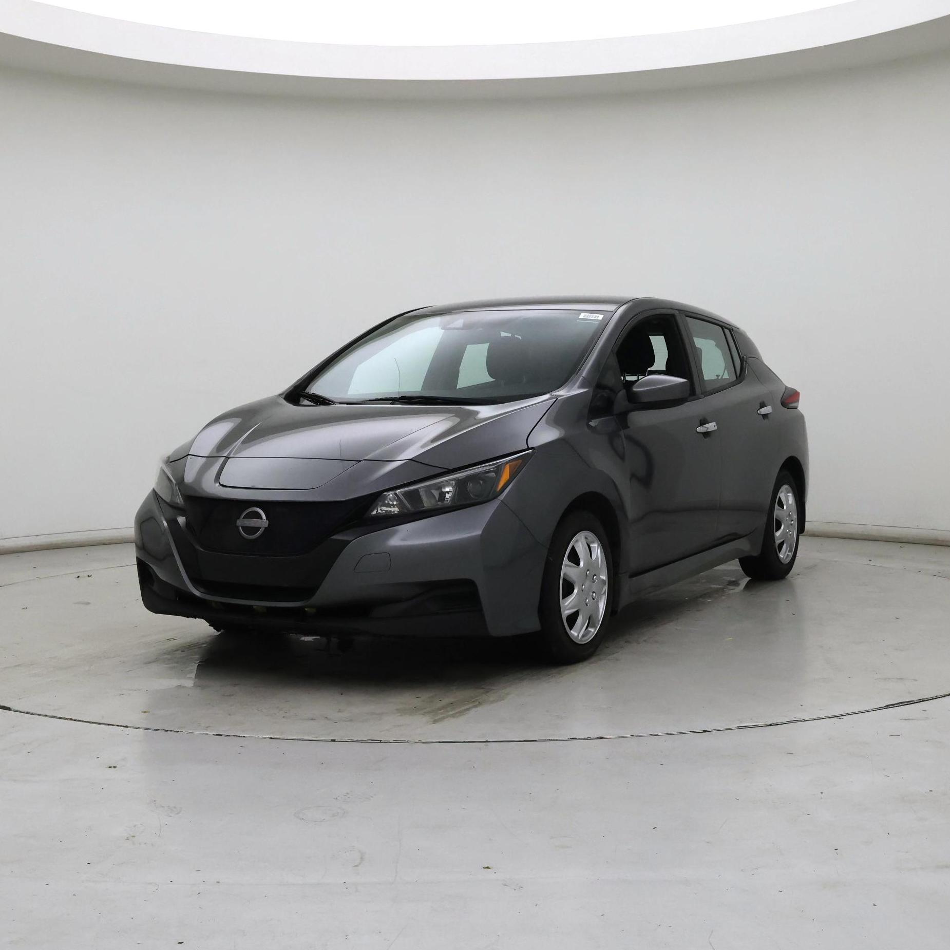 Thumbnail: 2023 Nissan Leaf - 4