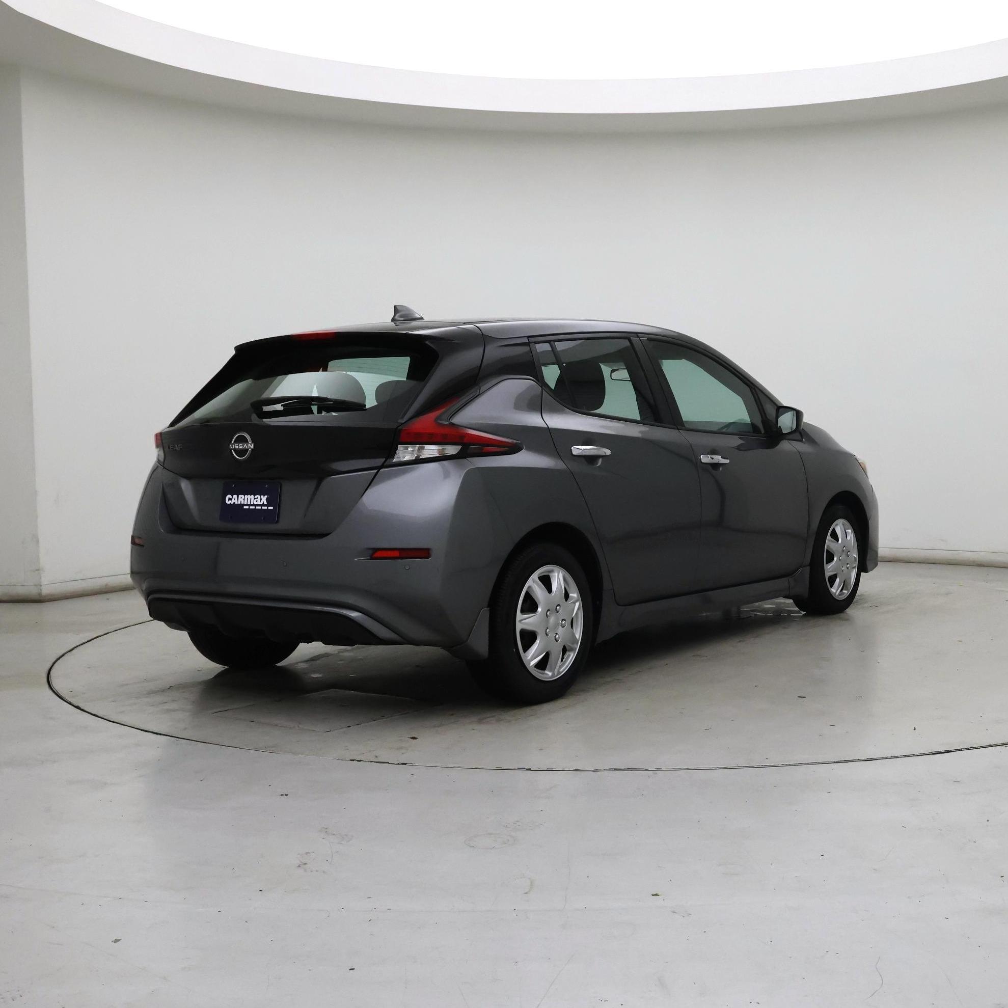 Thumbnail: 2023 Nissan Leaf - 8