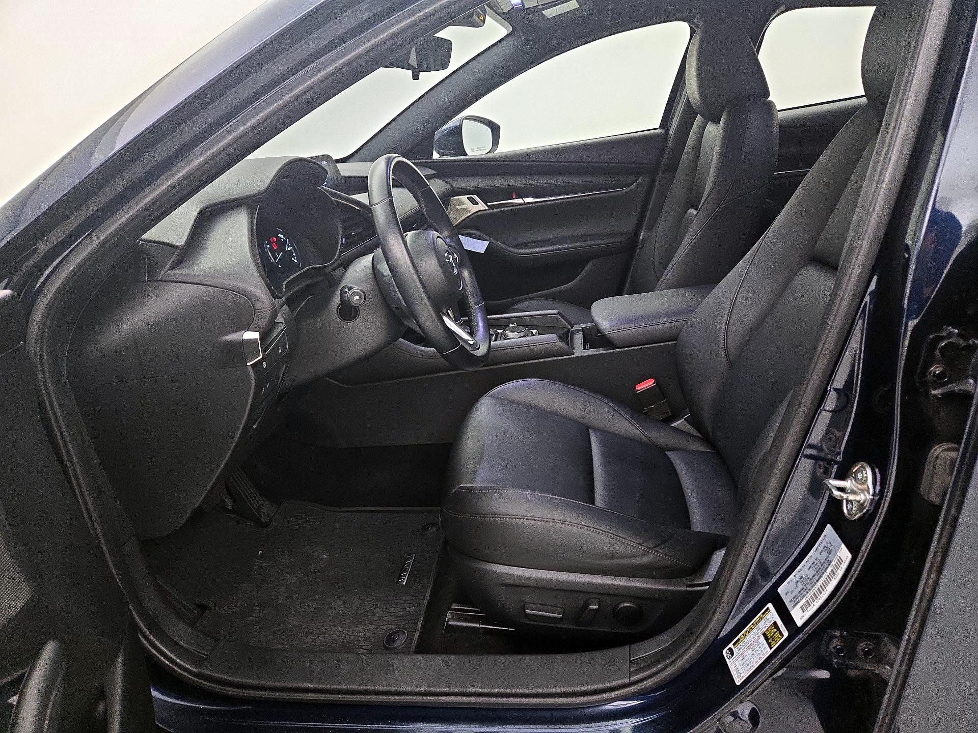 Thumbnail: 2019 Mazda Mazda3 - 11