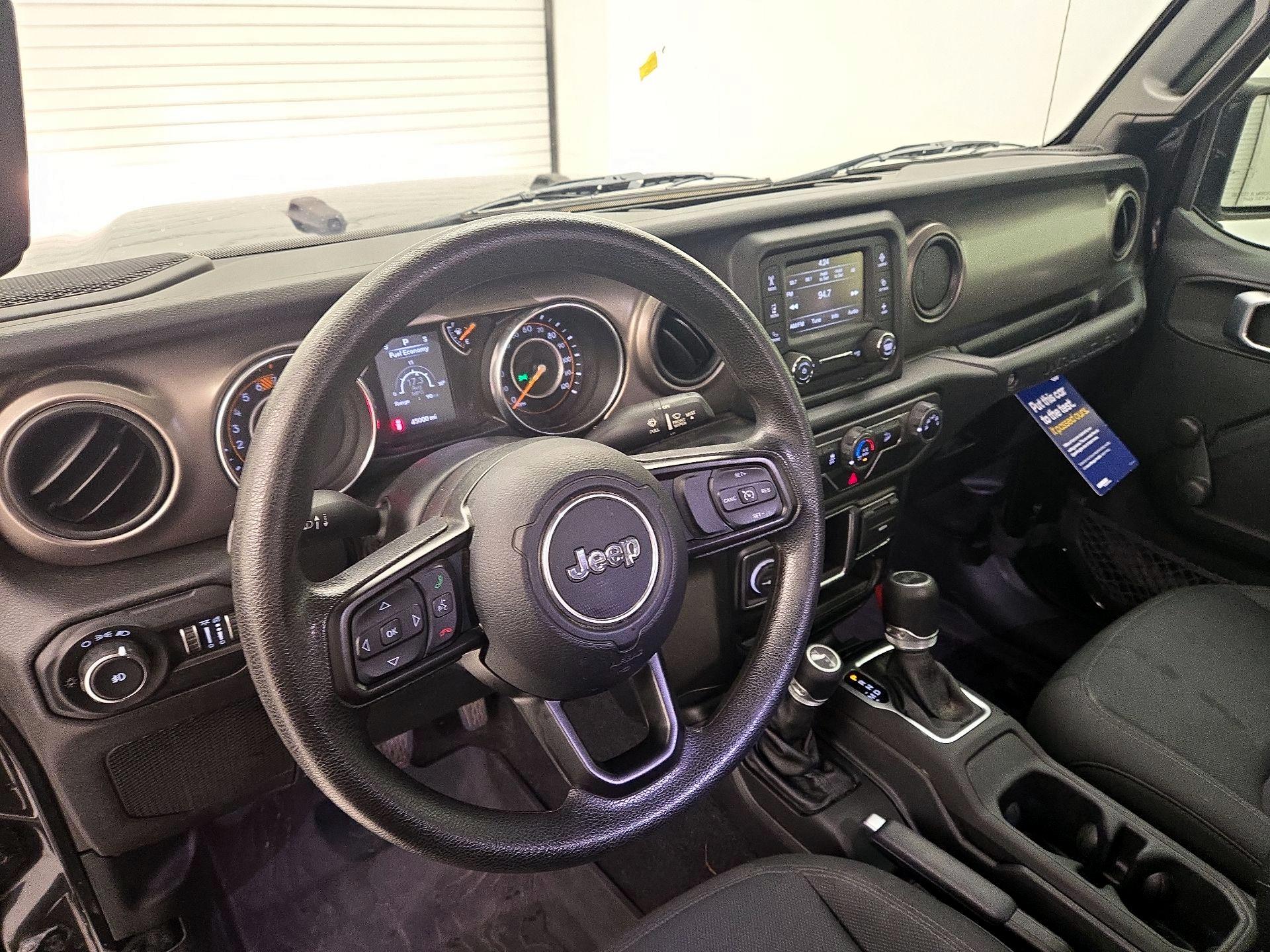 Thumbnail: 2020 Jeep Wrangler - 9