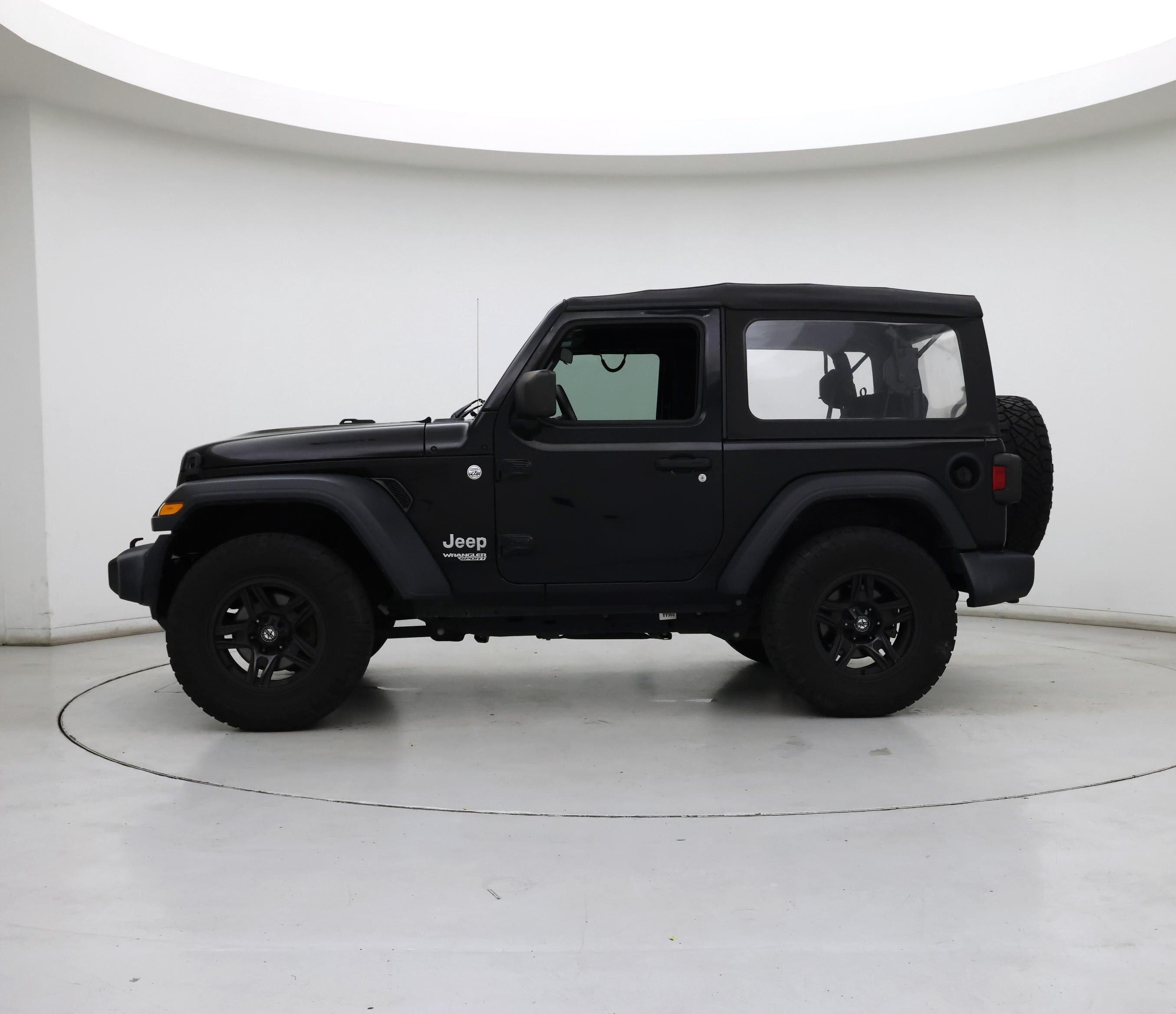 Thumbnail: 2020 Jeep Wrangler - 3