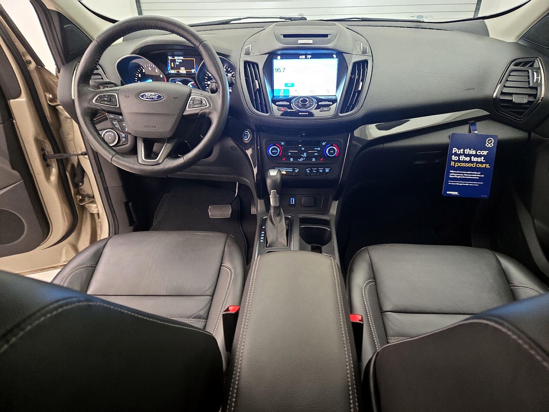 Thumbnail: 2017 Ford Escape - 9