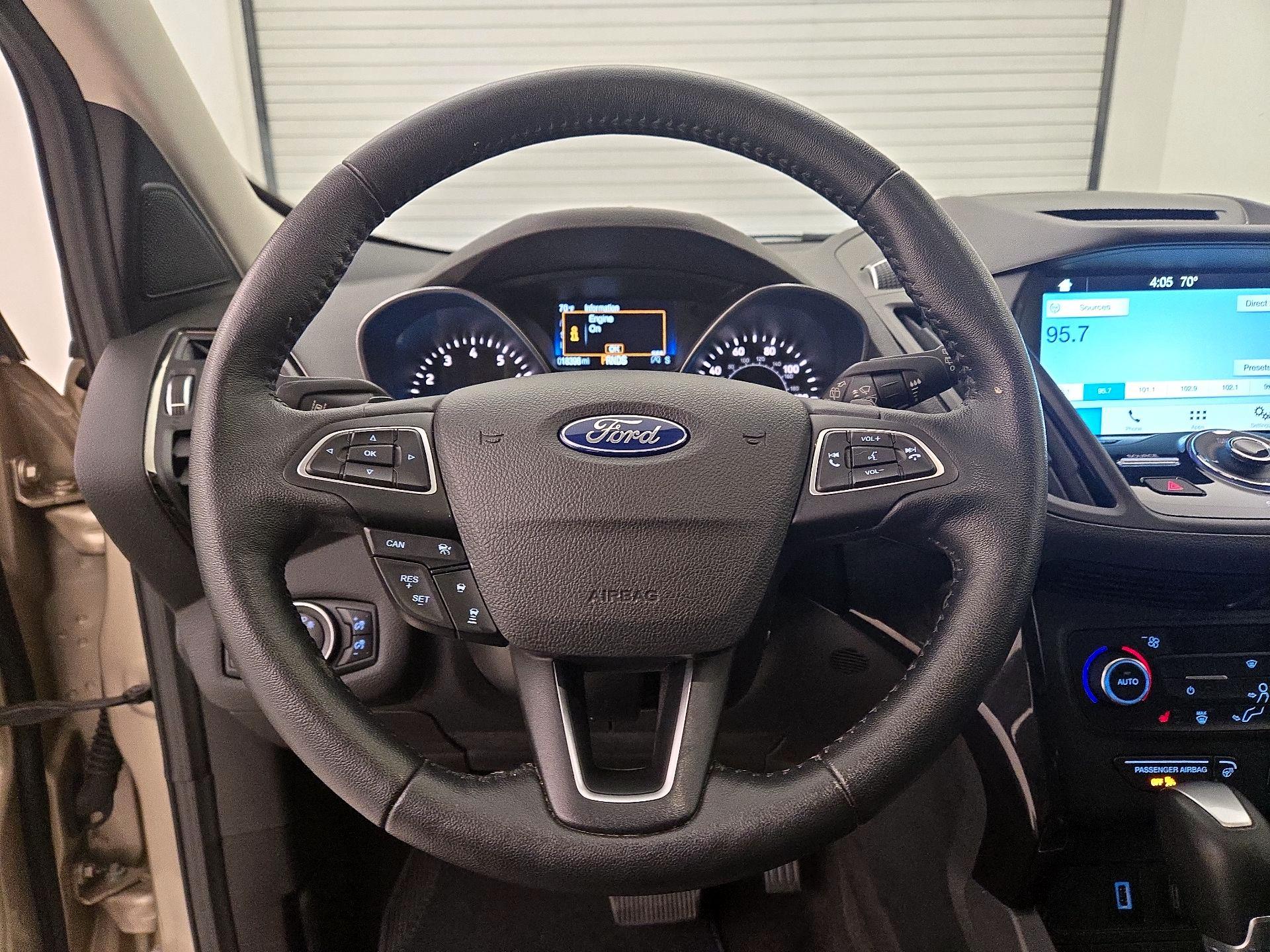 Thumbnail: 2017 Ford Escape - 10
