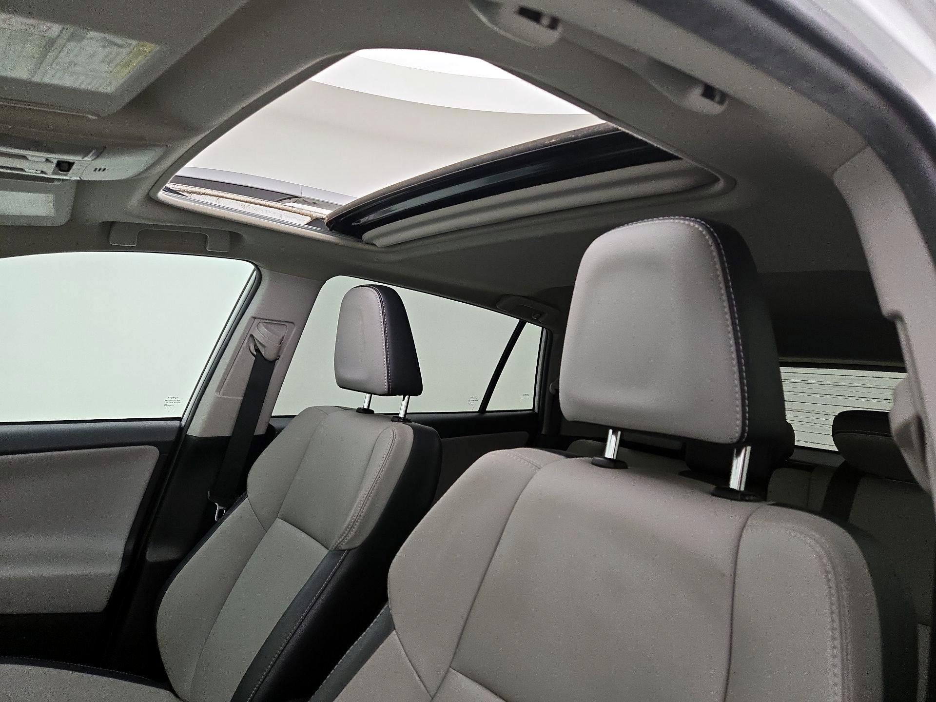 Thumbnail: 2017 Toyota RAV4 - 19