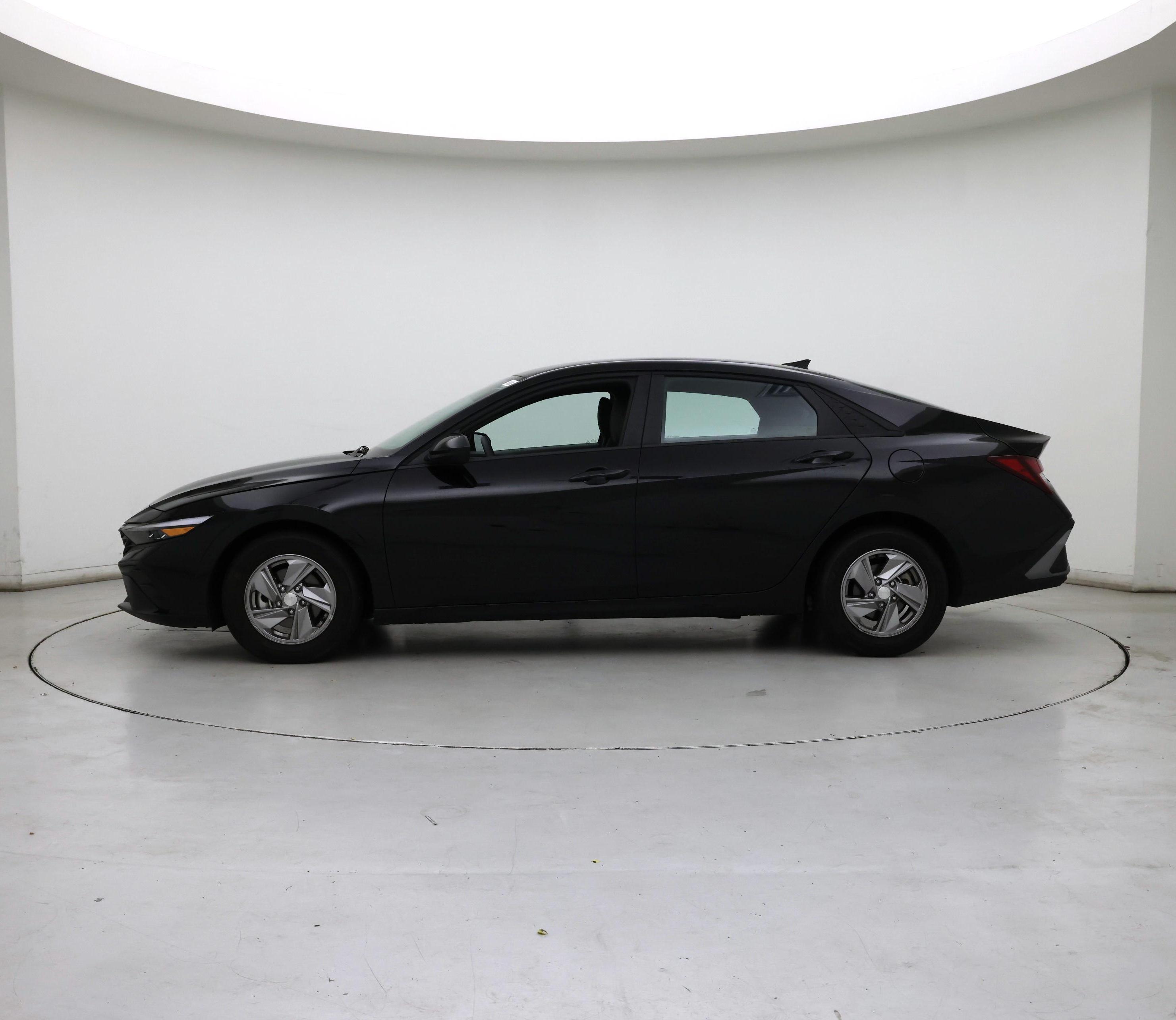 Thumbnail: 2025 Hyundai Elantra - 3