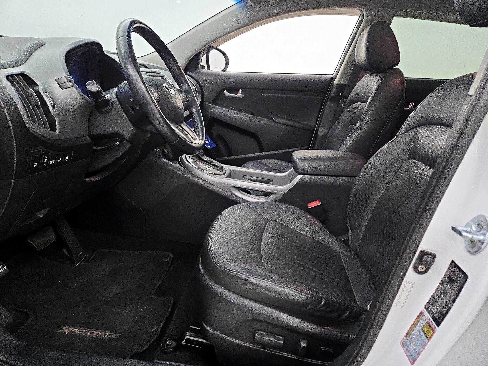 Thumbnail: 2015 Kia Sportage - 11