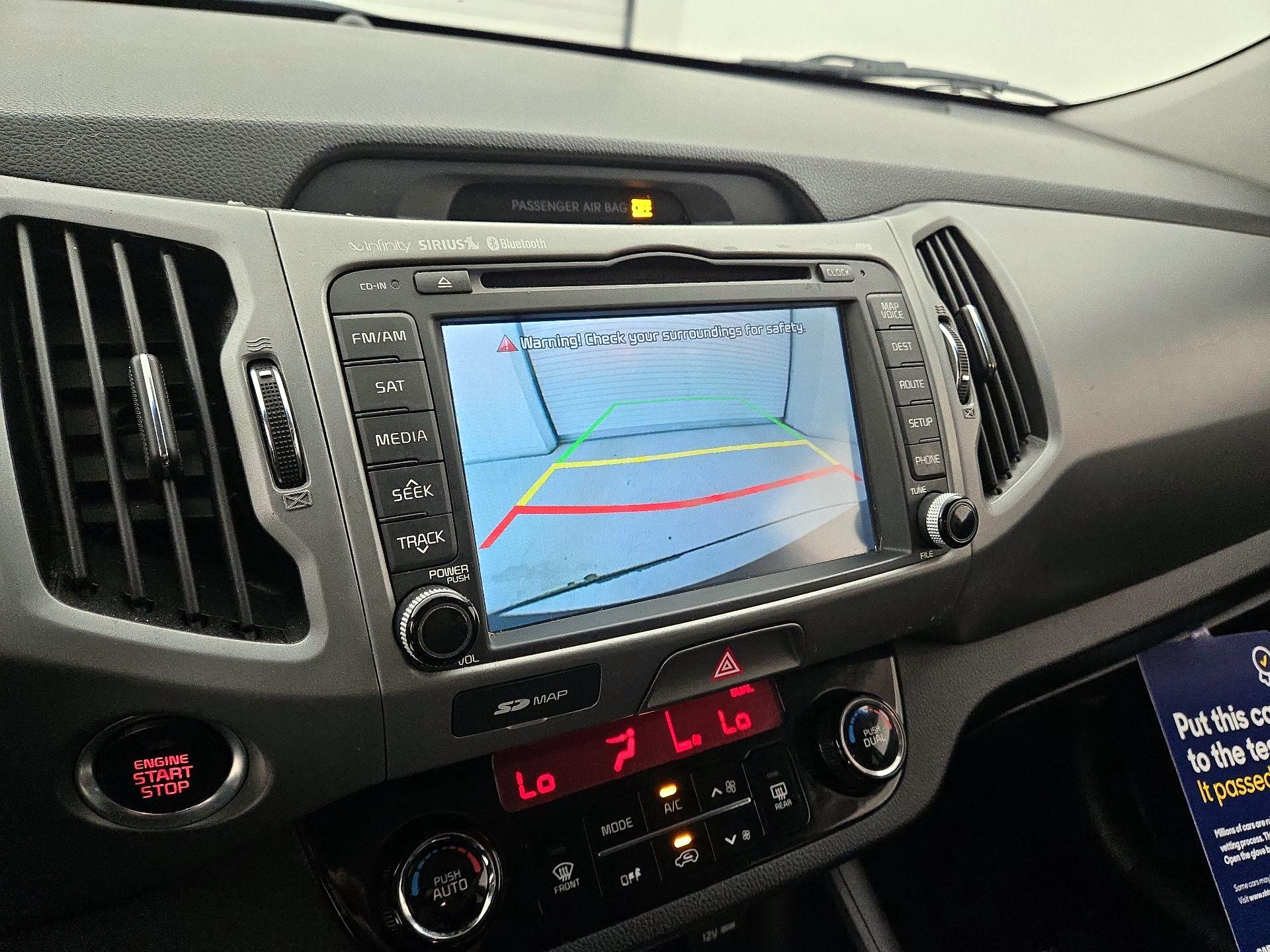 Thumbnail: 2015 Kia Sportage - 14