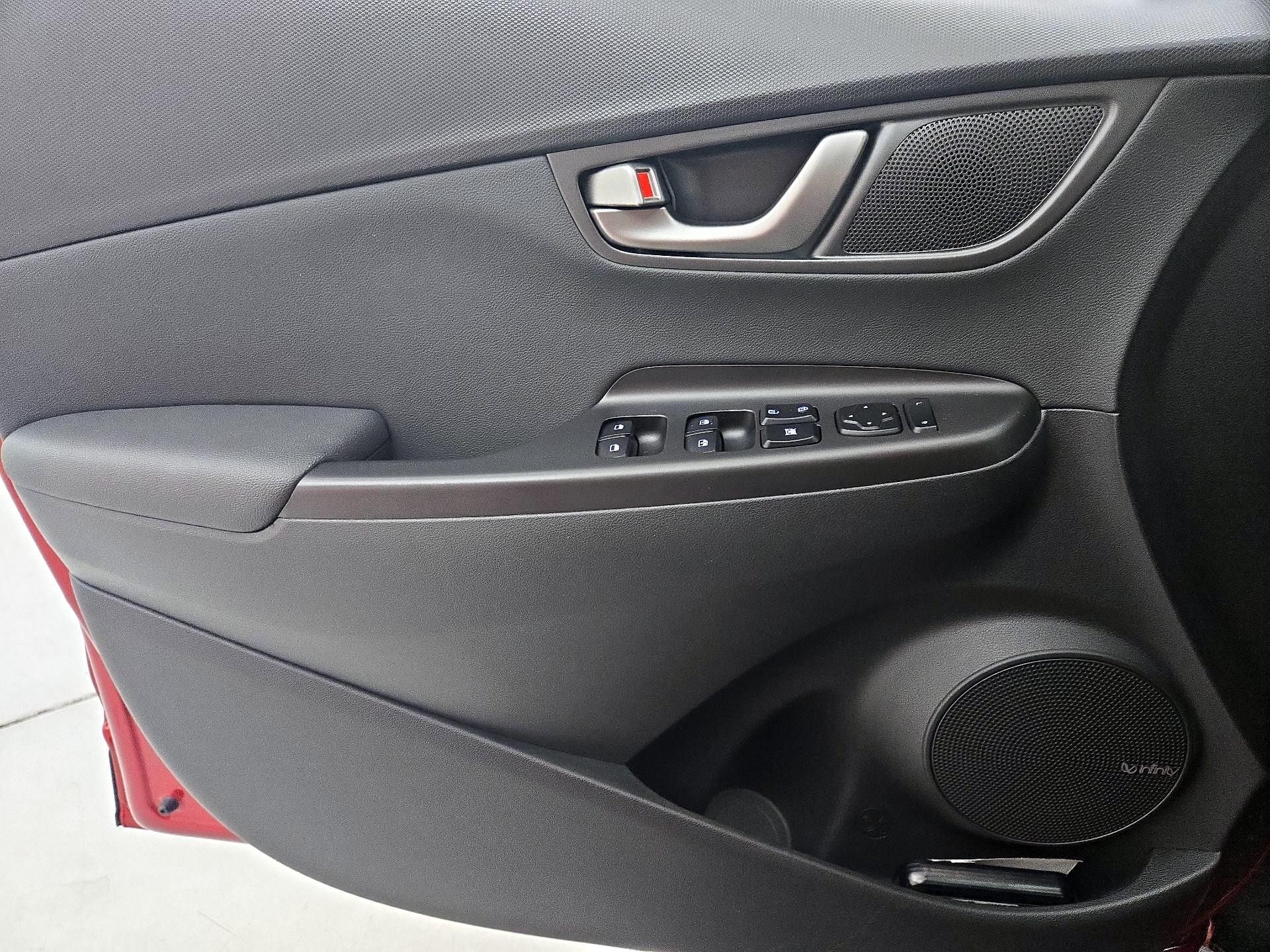 Thumbnail: 2020 Hyundai Kona - 12