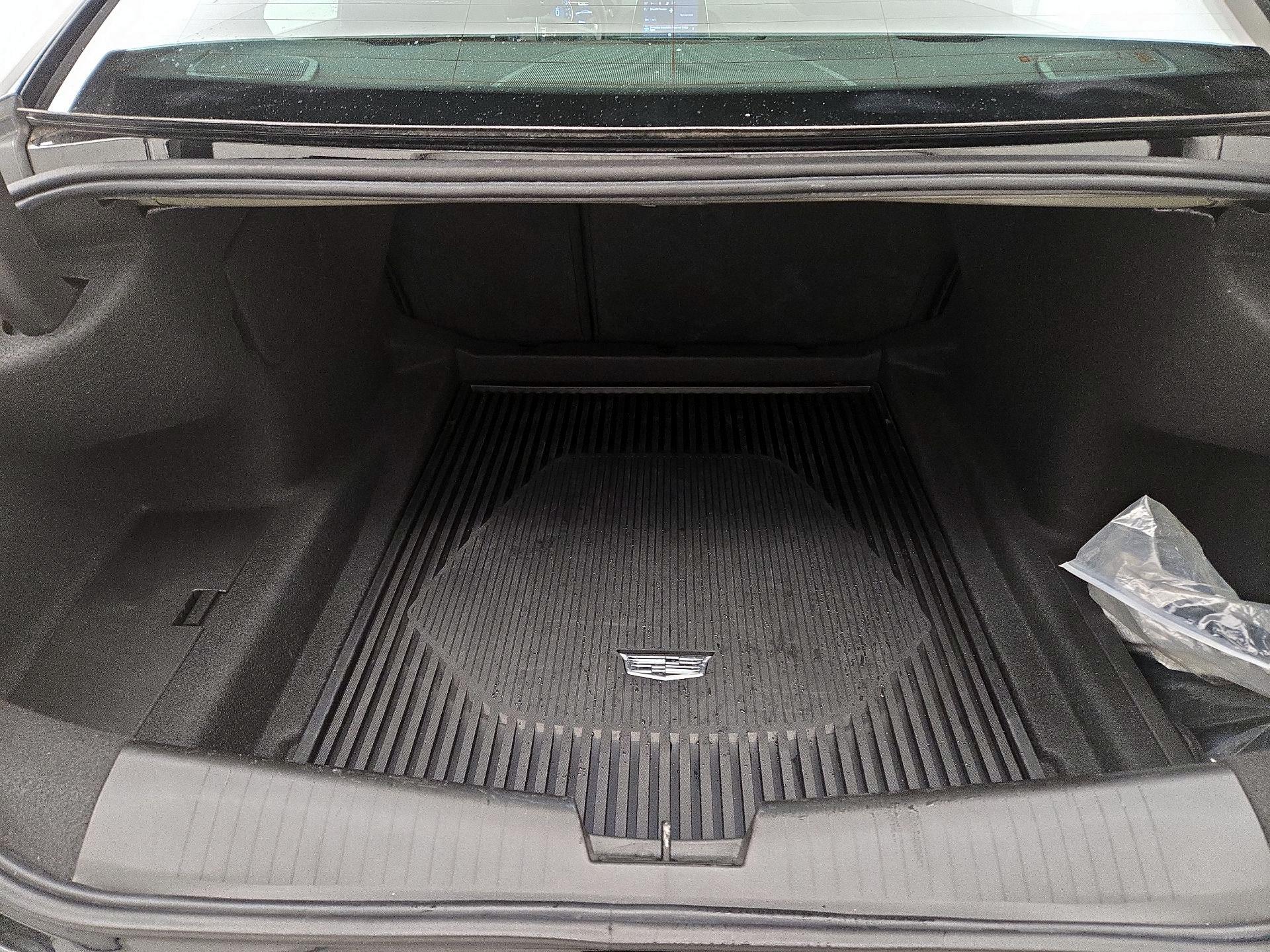 Thumbnail: 2023 Cadillac CT4 - 17