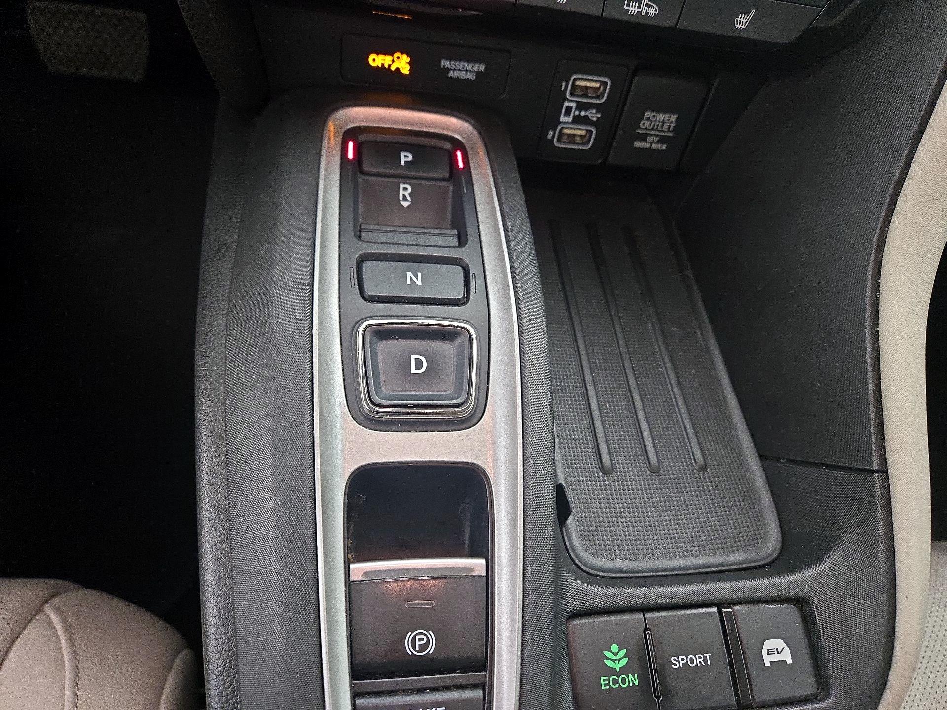 Thumbnail: 2019 Honda Insight - 16