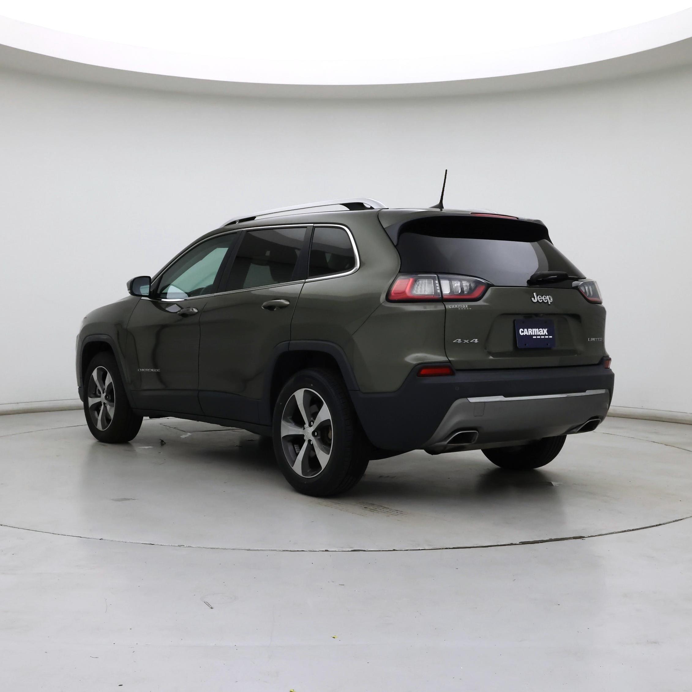 Thumbnail: 2019 Jeep Cherokee - 2