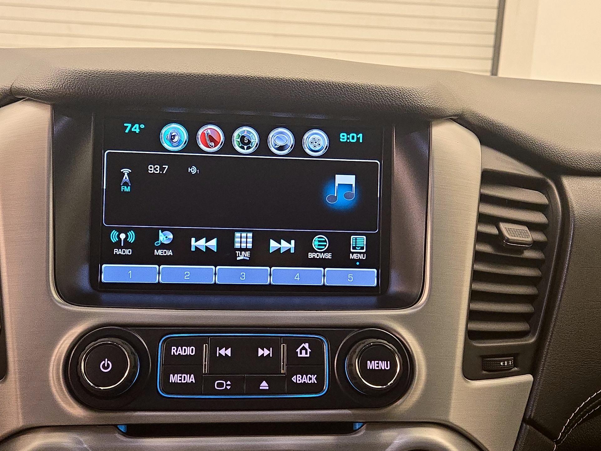 Thumbnail: 2018 GMC Yukon XL - 15
