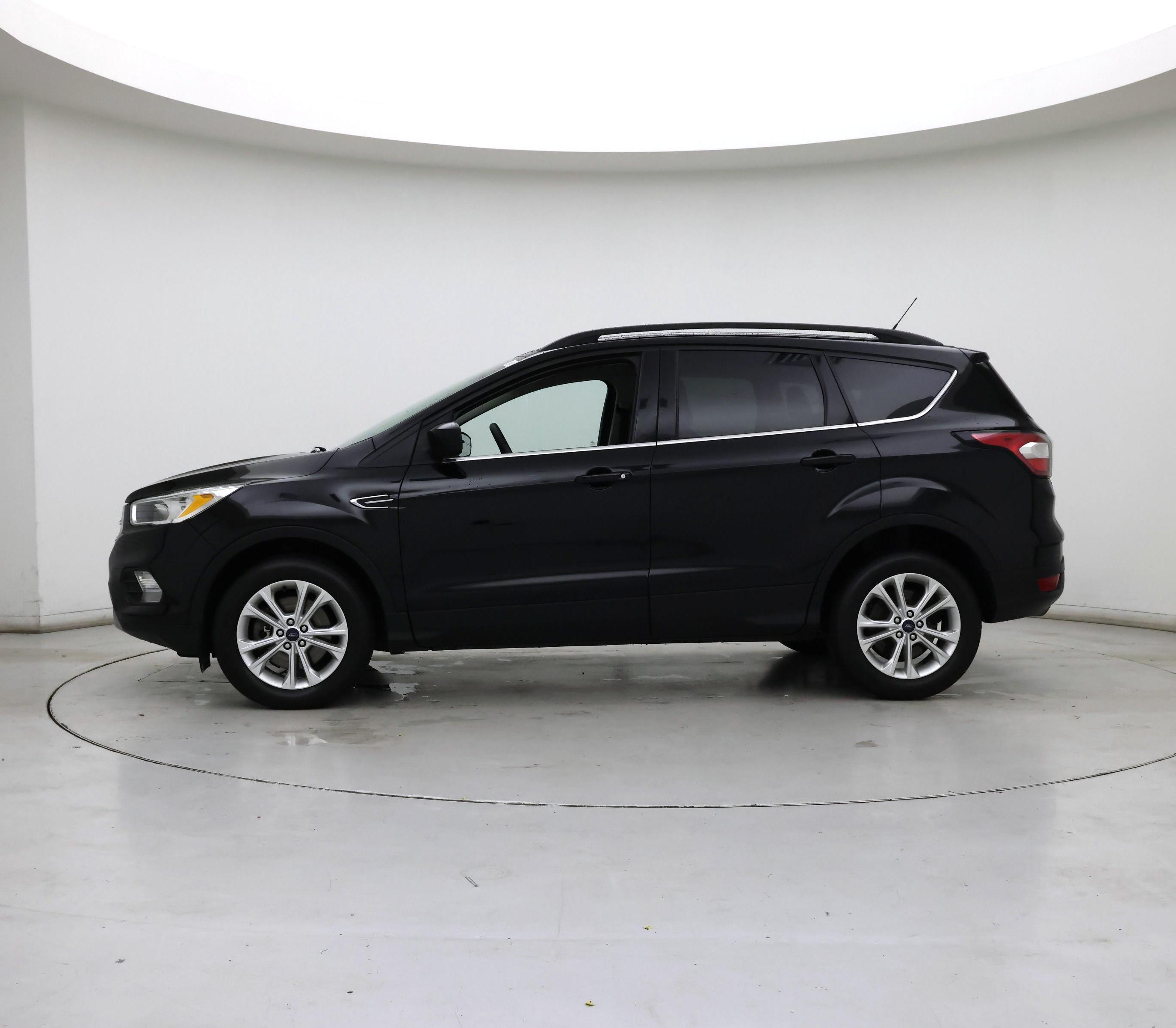 Thumbnail: 2018 Ford Escape - 3