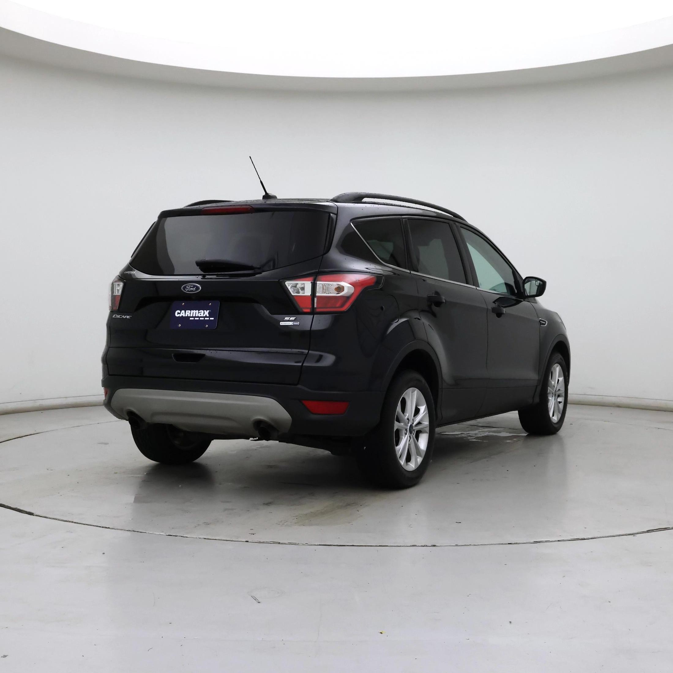 Thumbnail: 2018 Ford Escape - 8