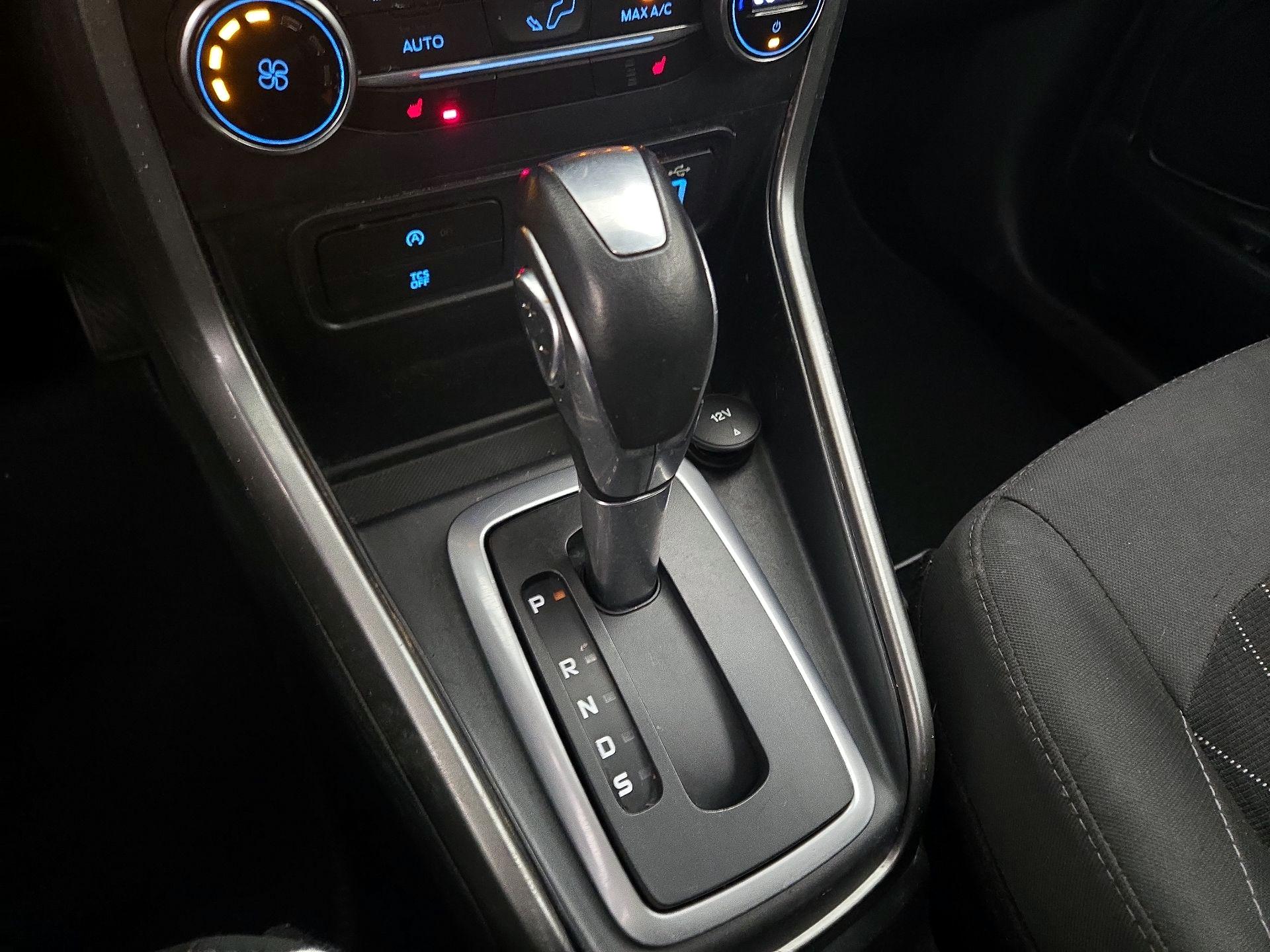 Thumbnail: 2018 Ford EcoSport - 17