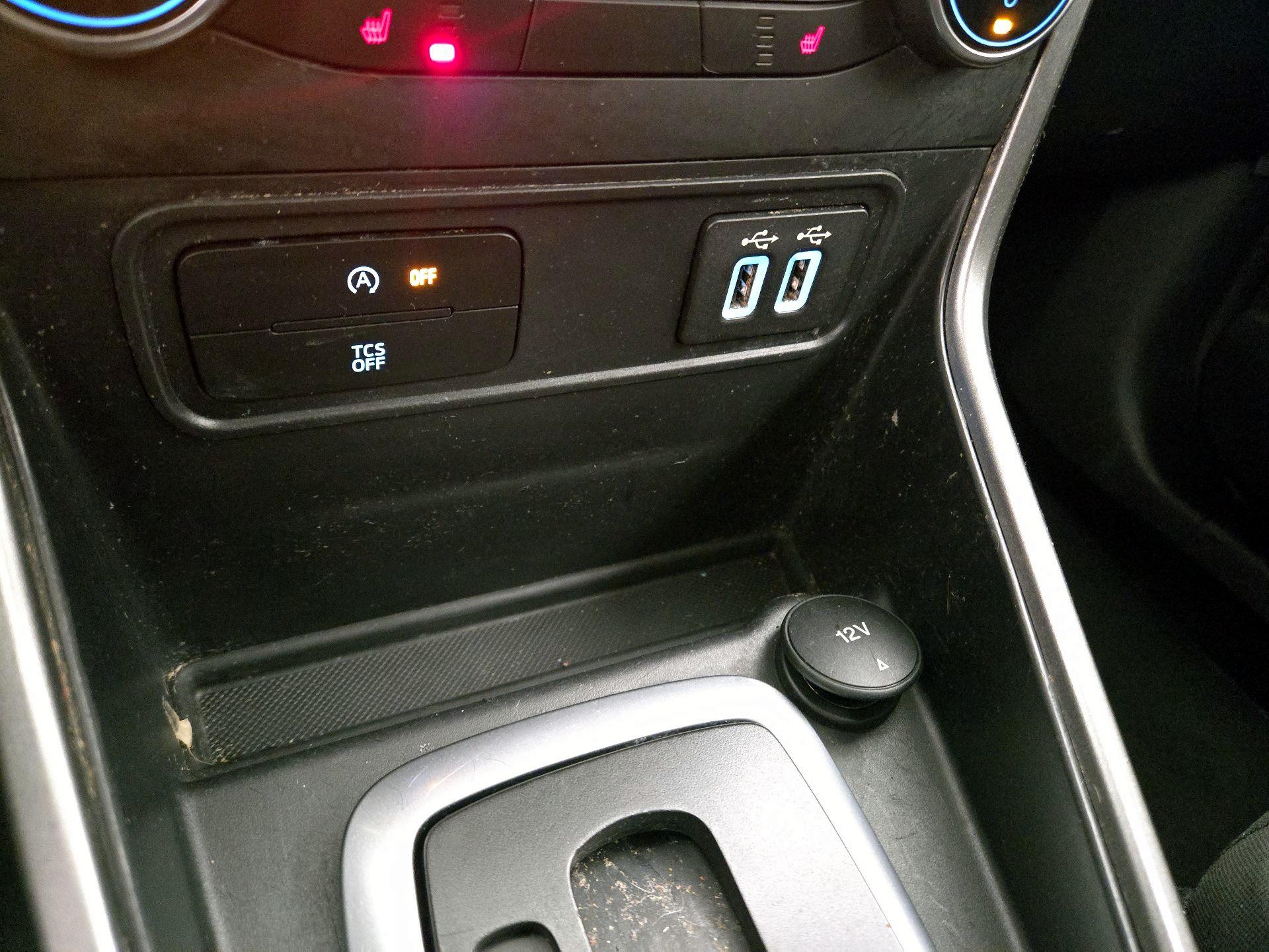 Thumbnail: 2018 Ford EcoSport - 18