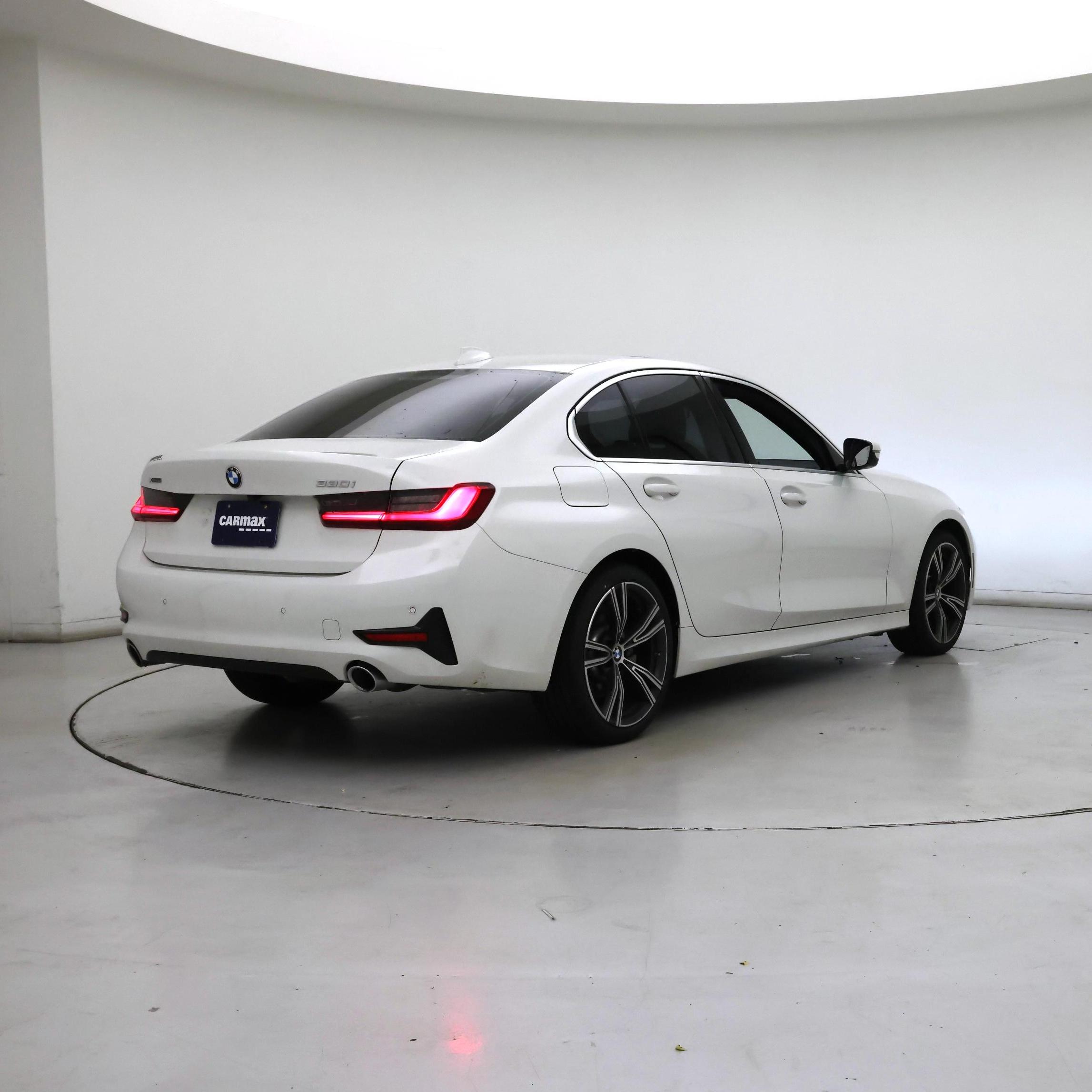 Thumbnail: 2020 BMW 3 Series - 8