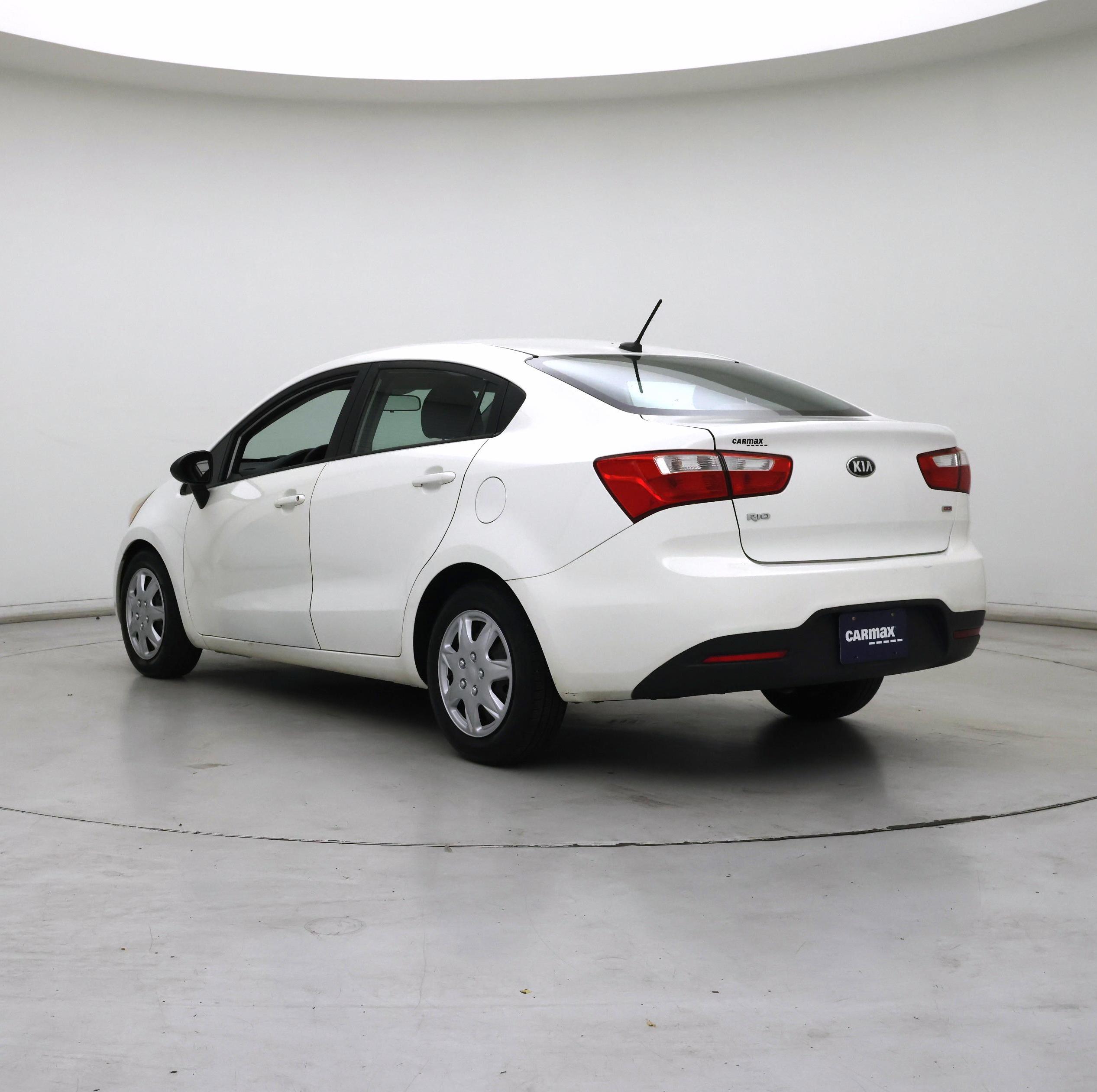 Thumbnail: 2014 Kia Rio - 2