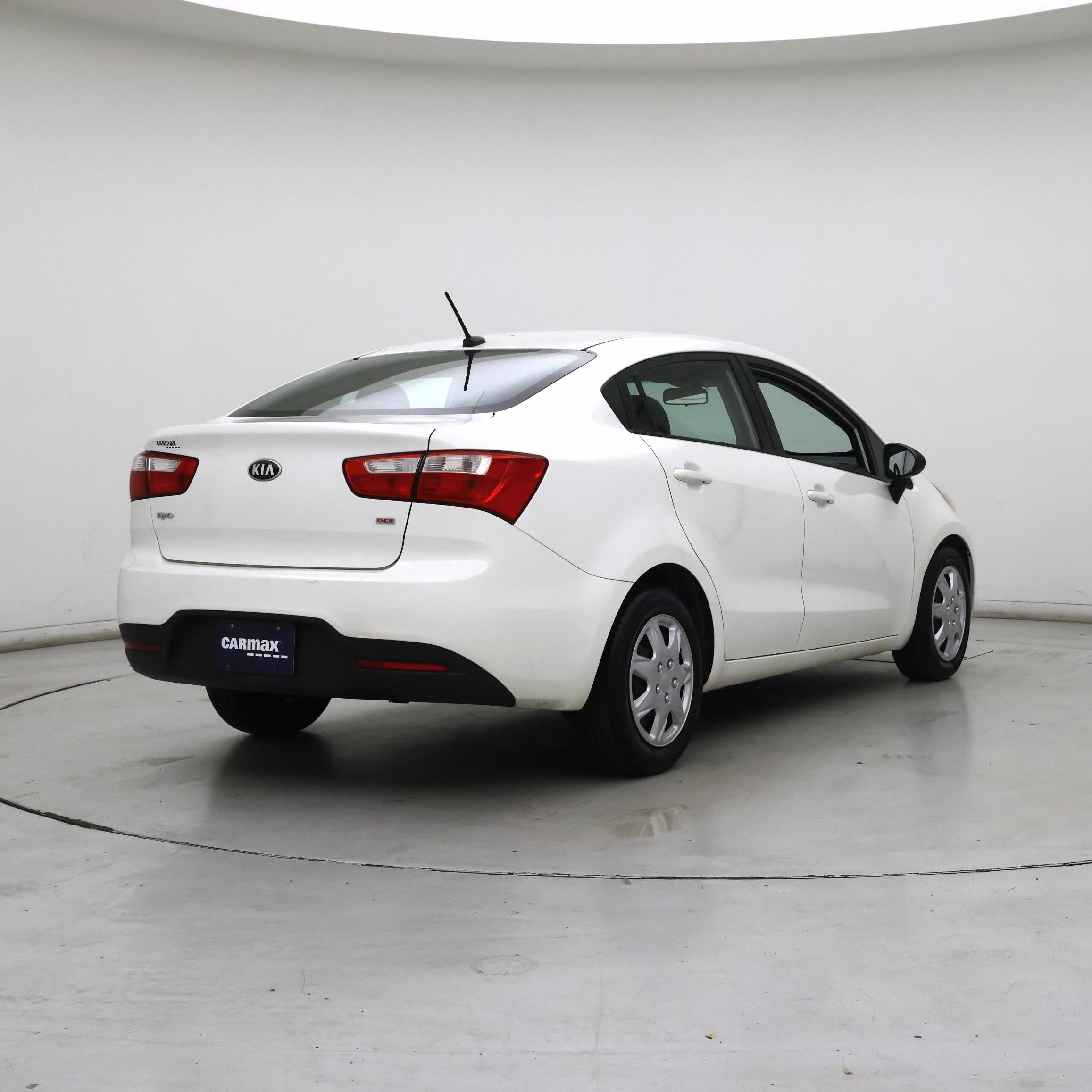 Thumbnail: 2014 Kia Rio - 8